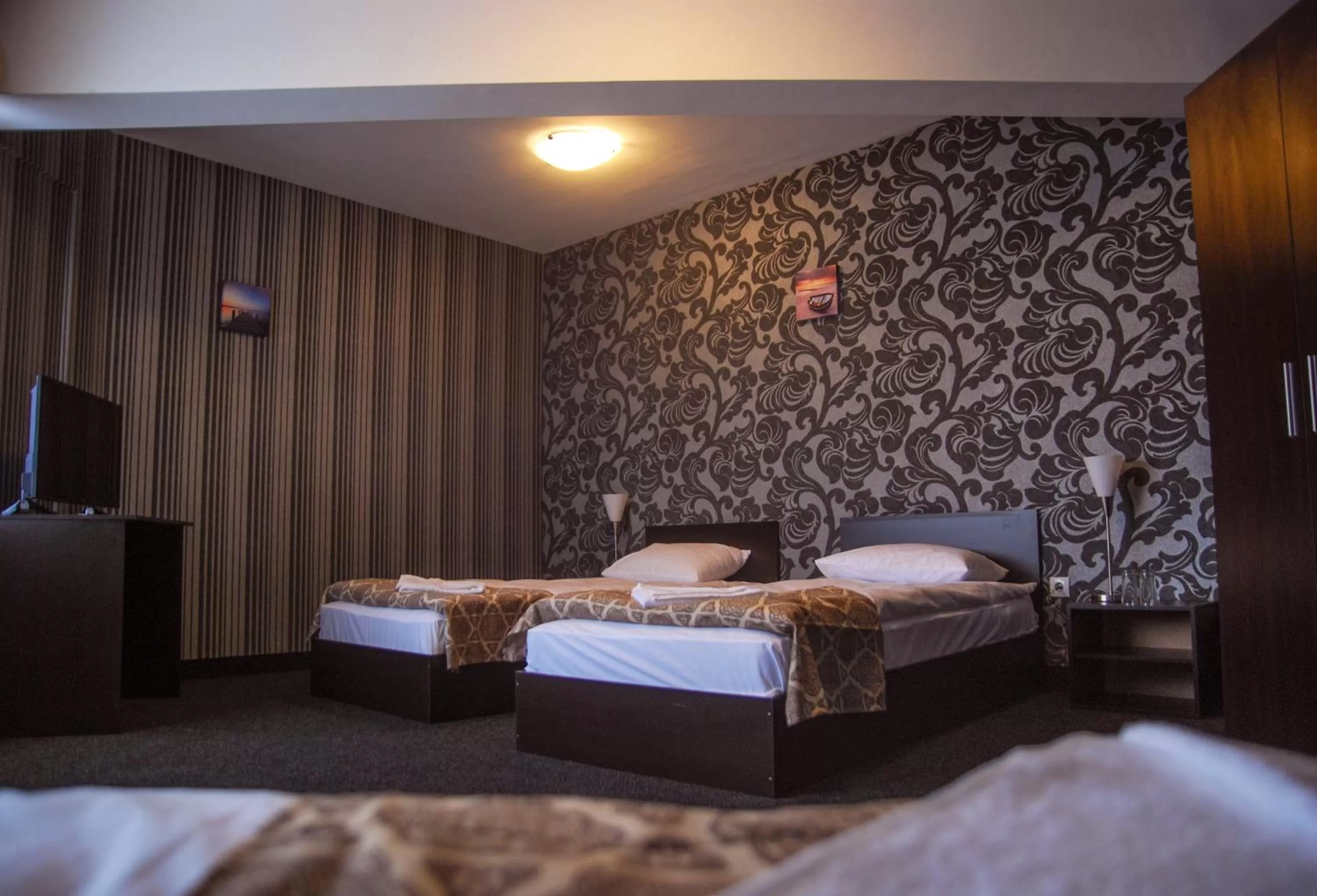 Bed in Elite Spetema Hotel