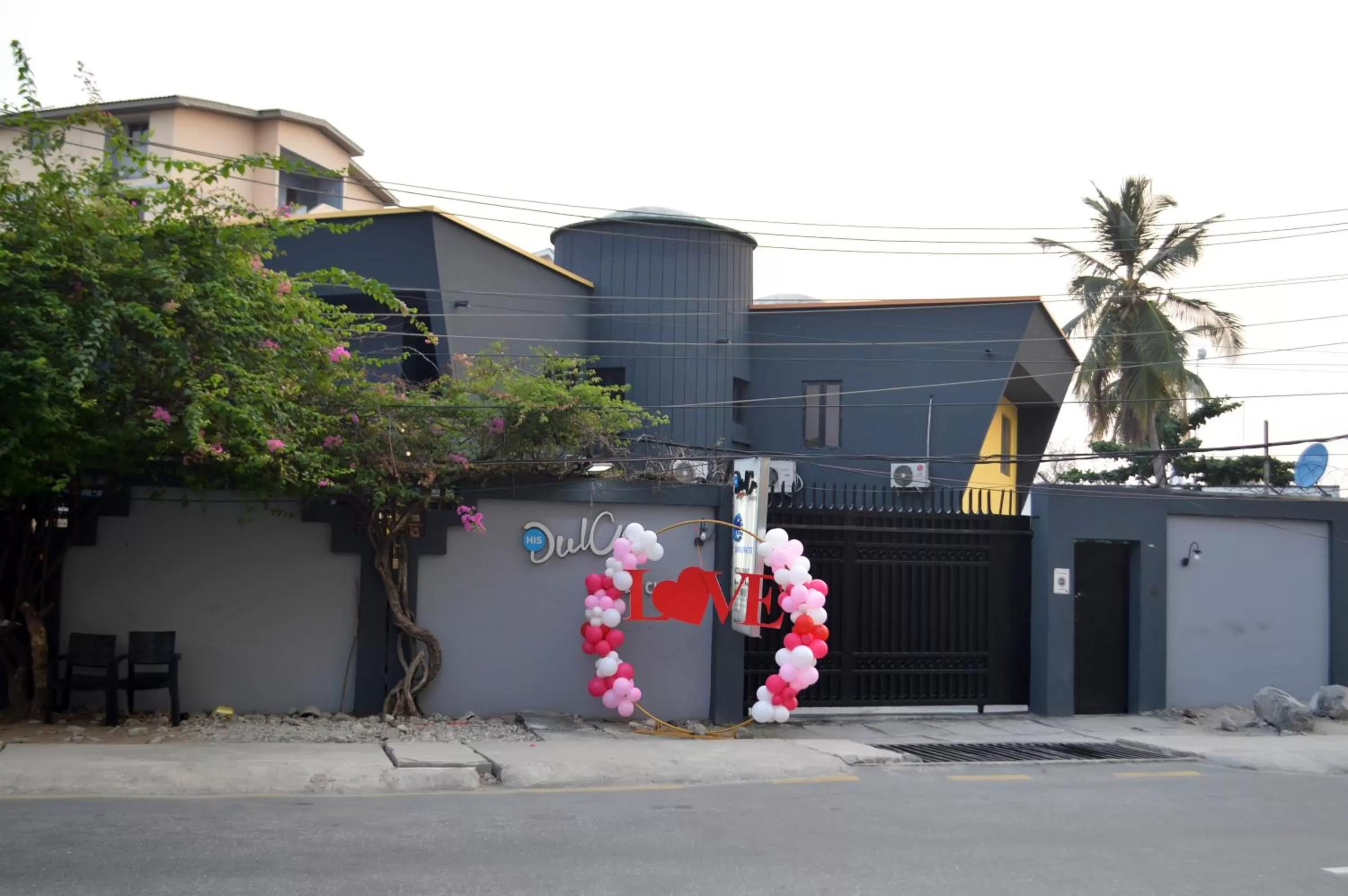 HIS Dulce Apartments