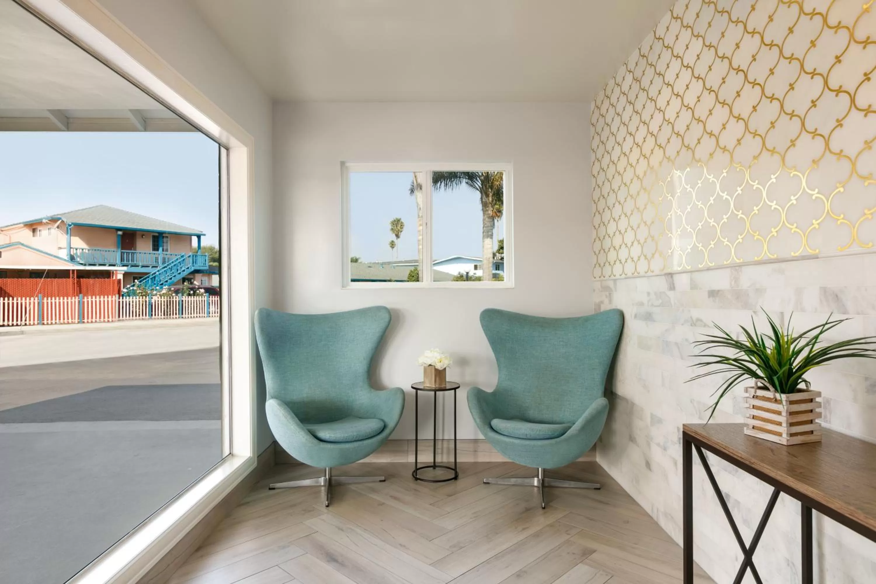 Lobby or reception in Torch Lite Inn at the Beach Boardwalk