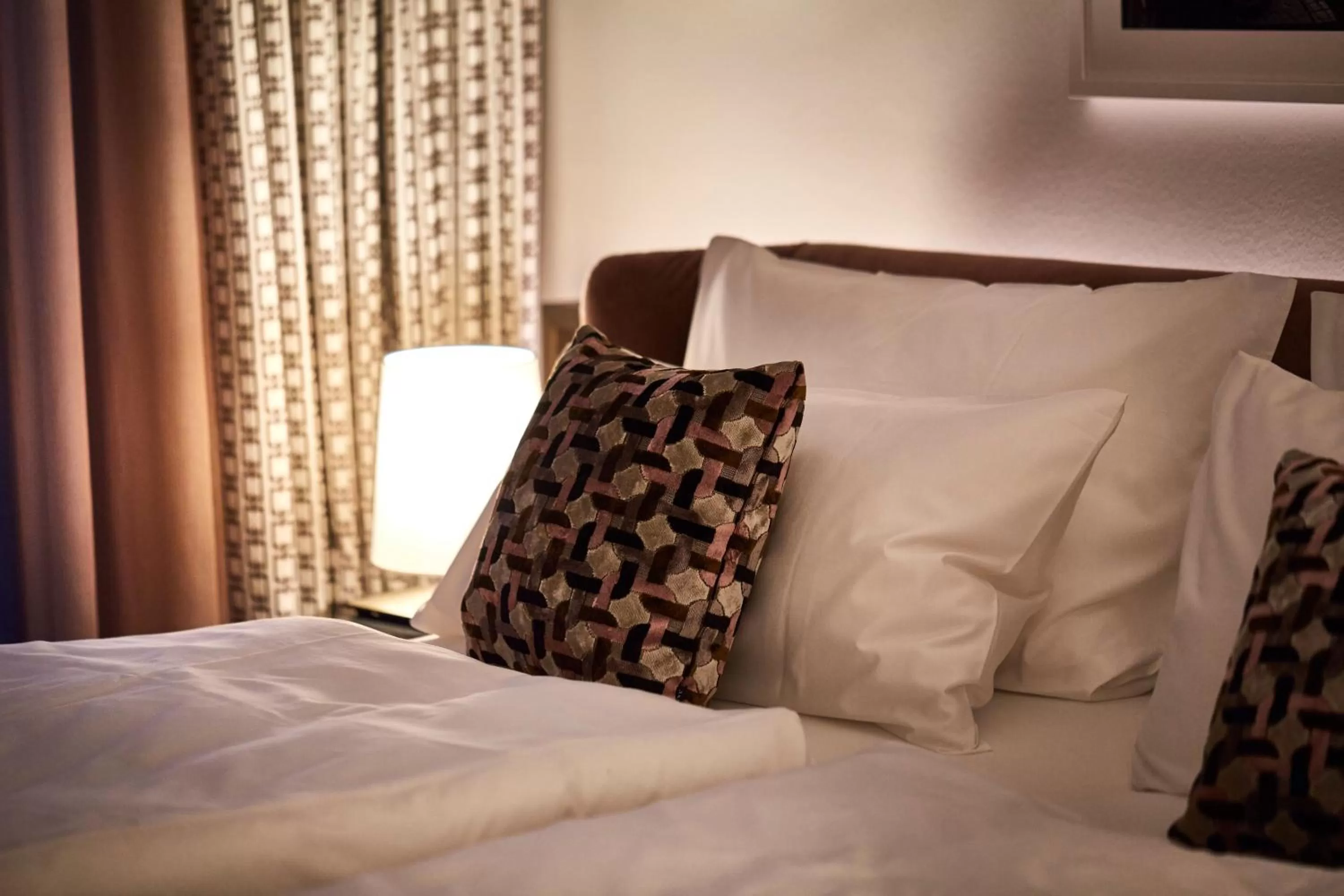 Bed in Clounys Hotel