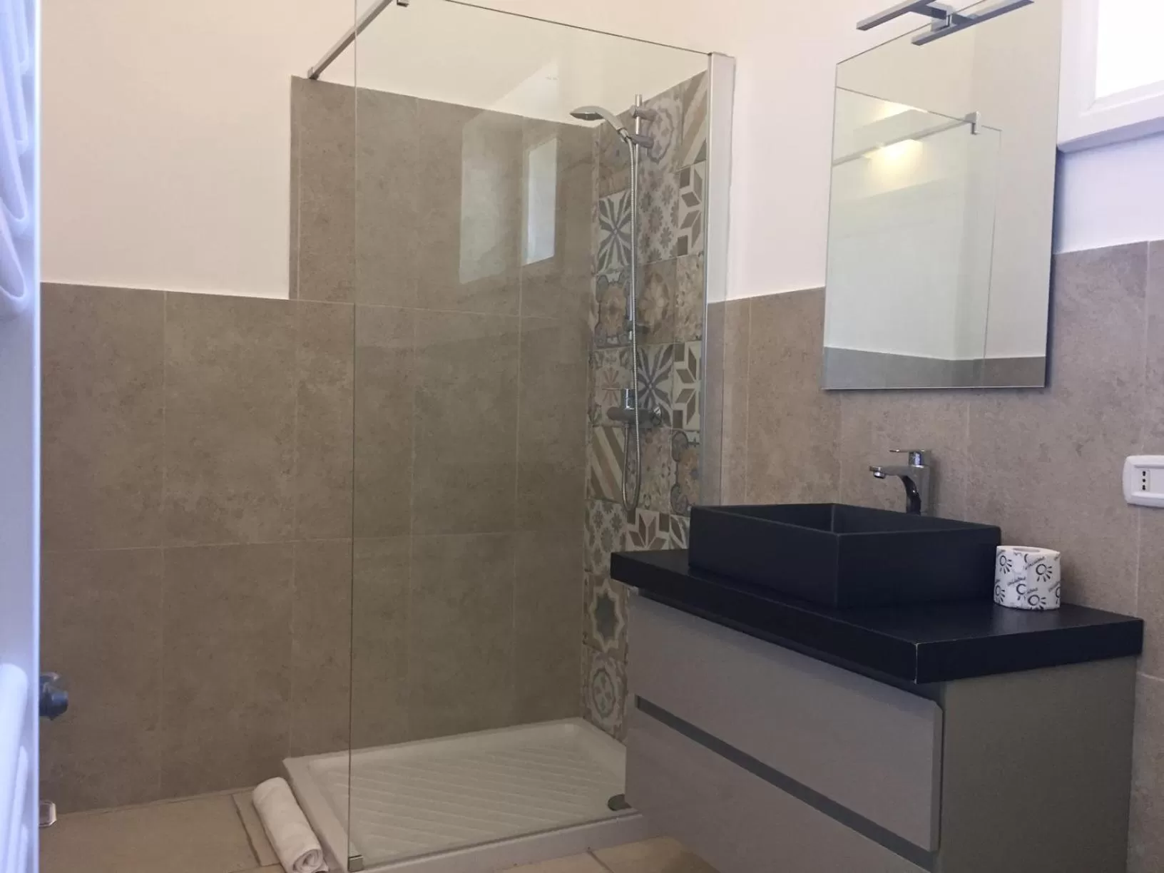 Shower in b&b Casale Vecchio Lecce