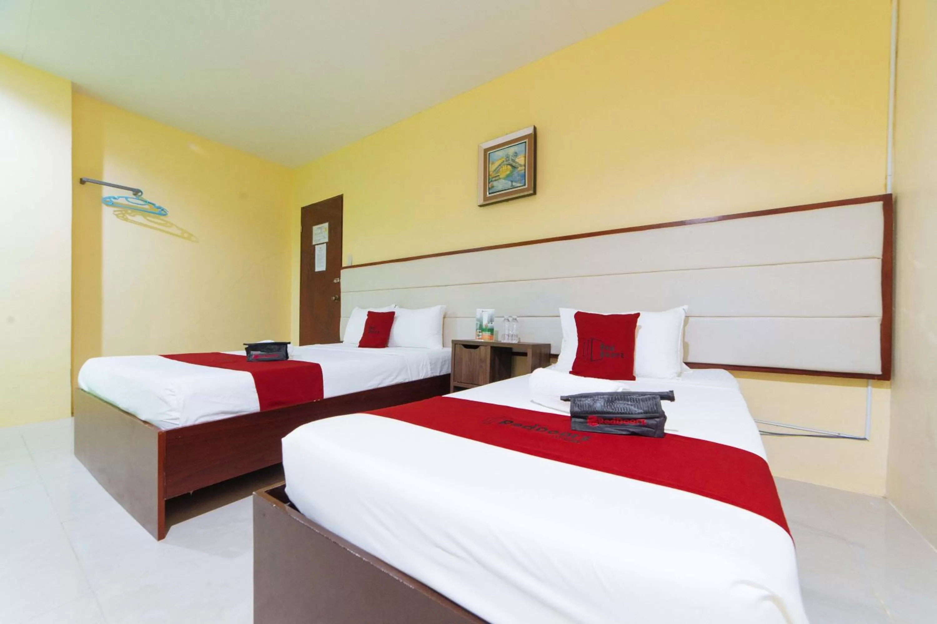 Bedroom, Bed in RedDoorz near Notre Dame of Dadiangas University