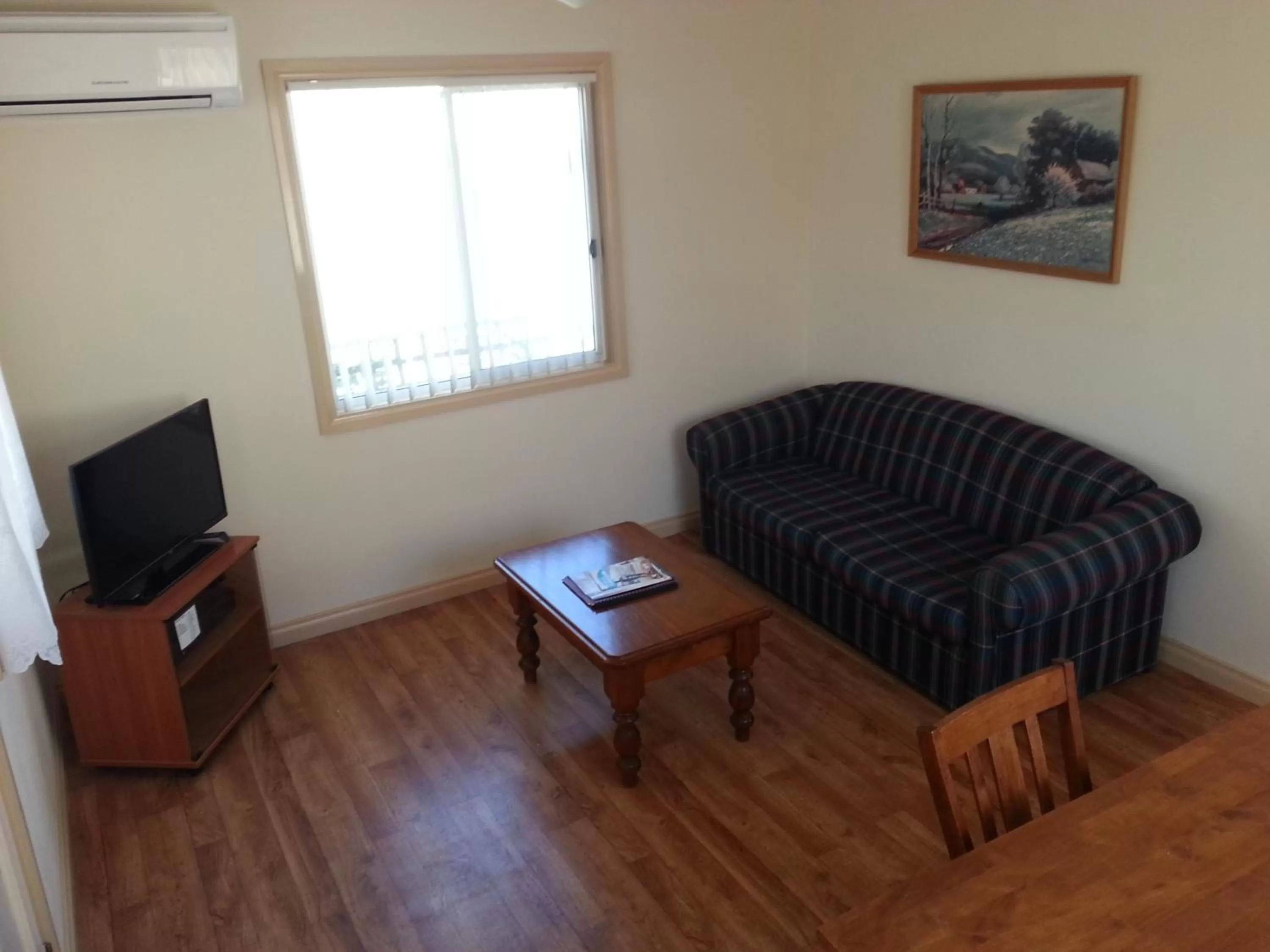 Living room in Sonbern Lodge Motel