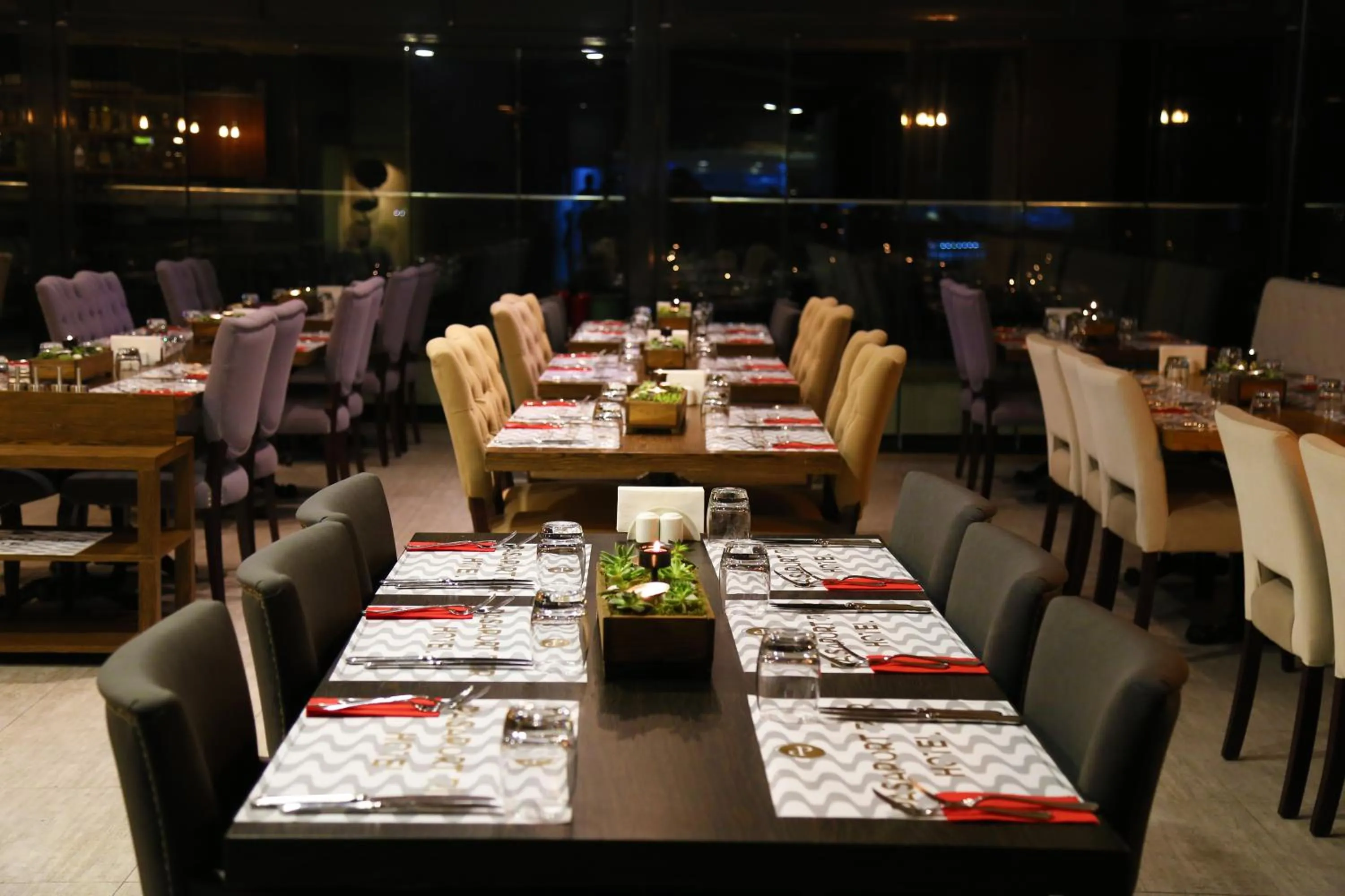 Food and drinks in Pasaport Pier Hotel