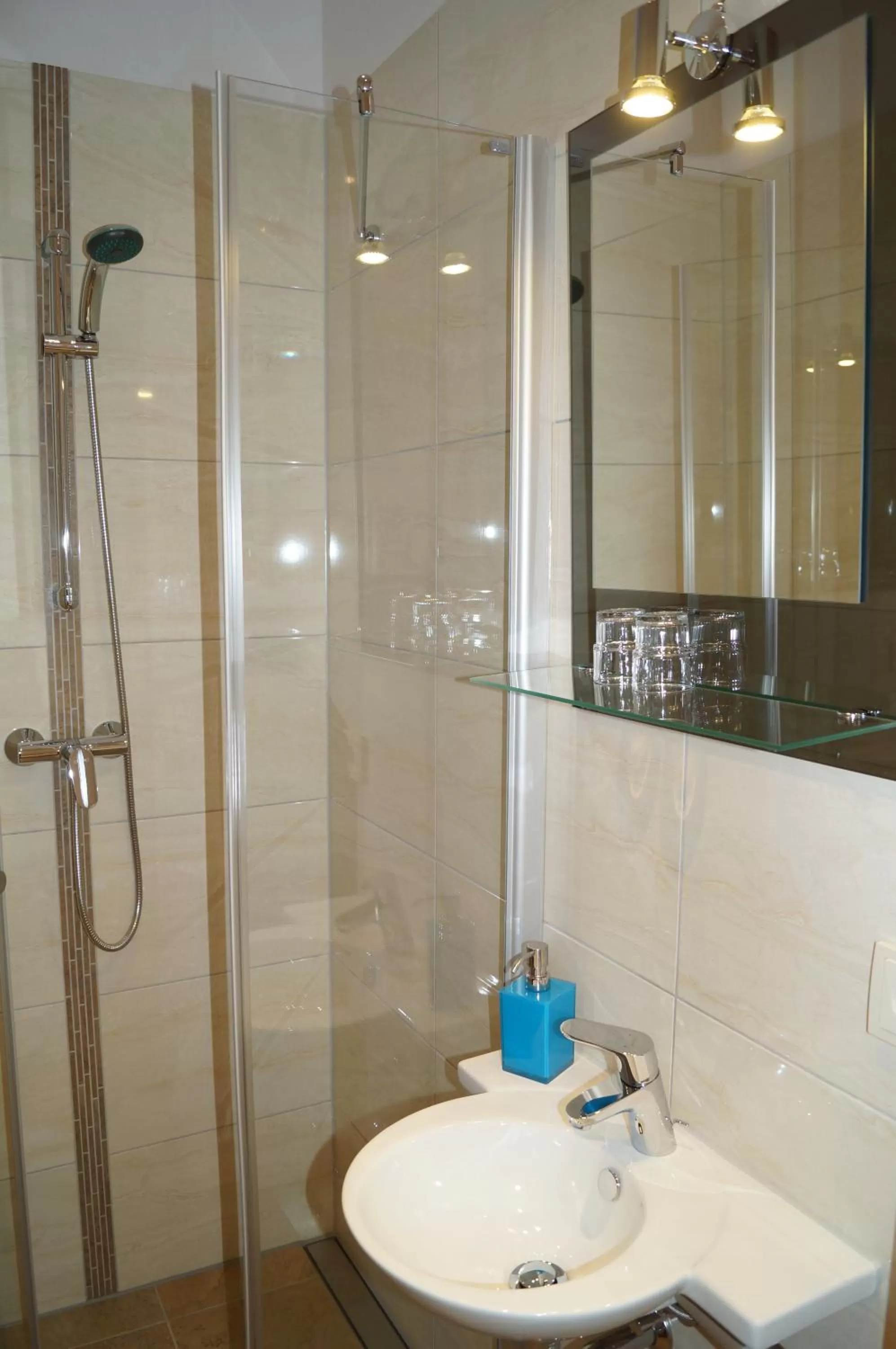 Bathroom in Hotel via City Leipzig Mitte