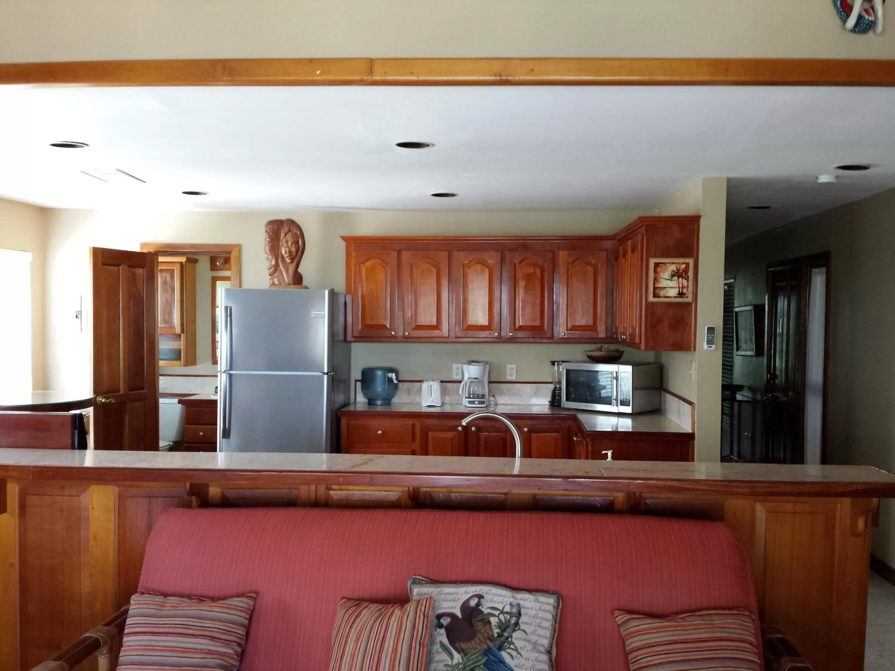 Kitchen or kitchenette in The Palms Oceanfront Suites