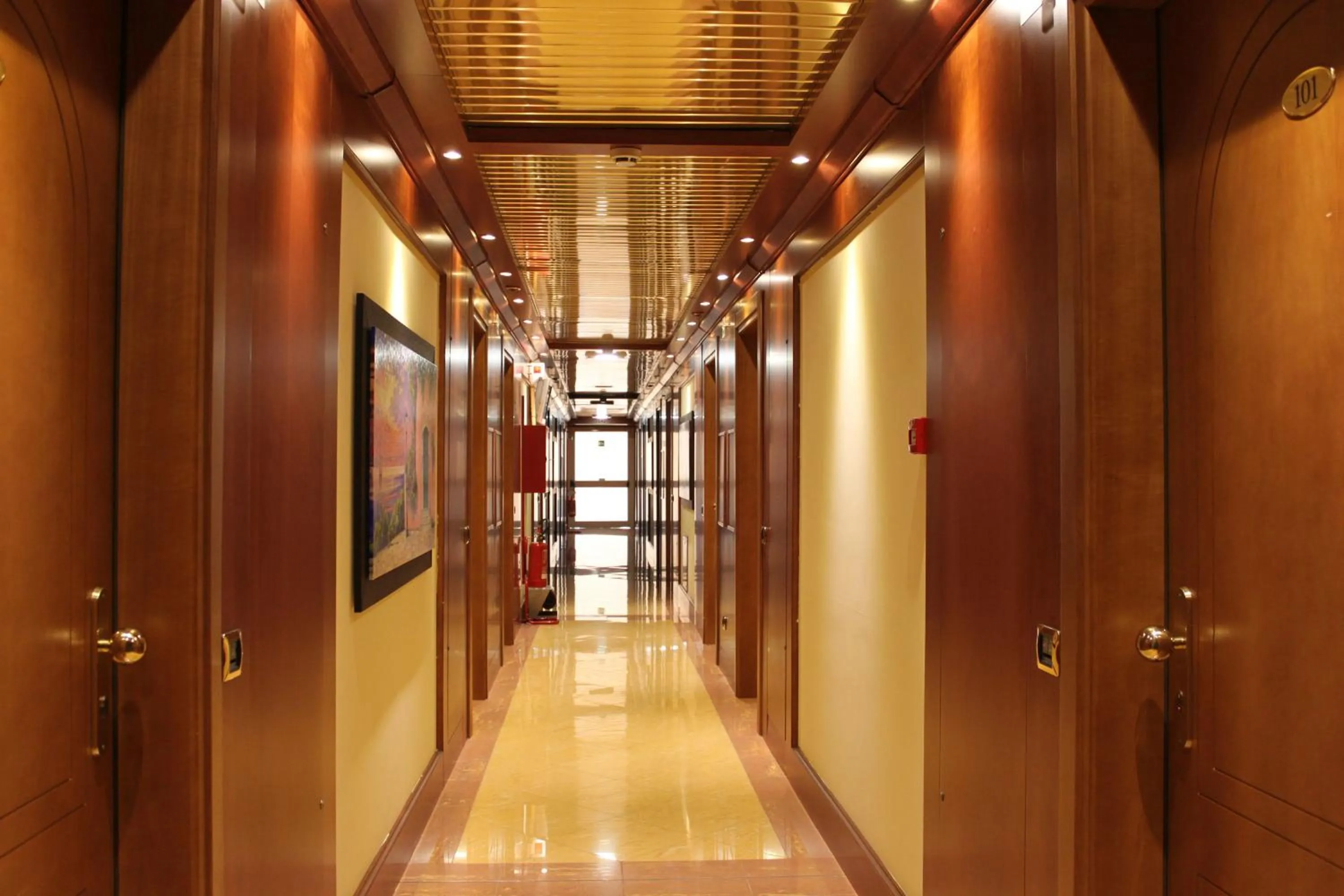 Day in Best Western Hotel Anthurium