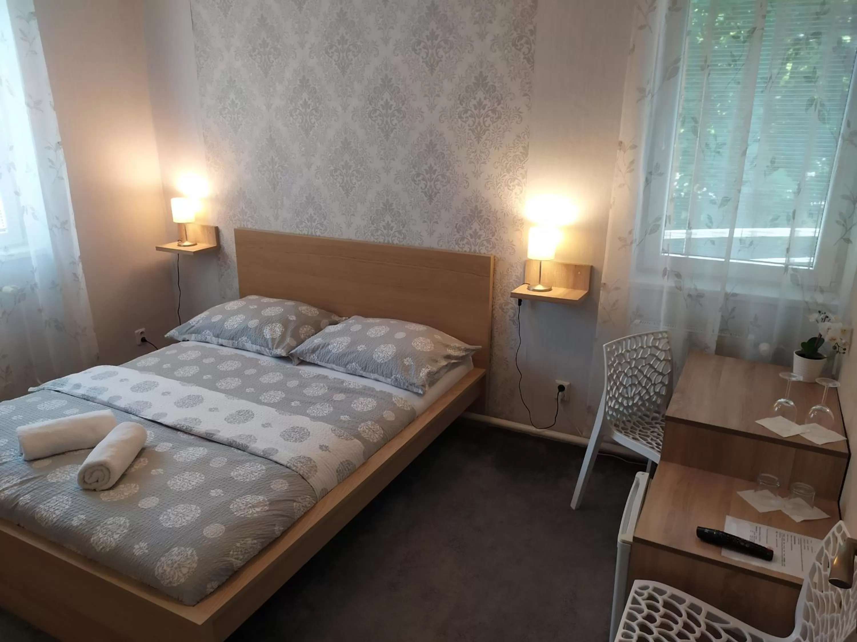 Property building, Bed in Hotel Boršičanka