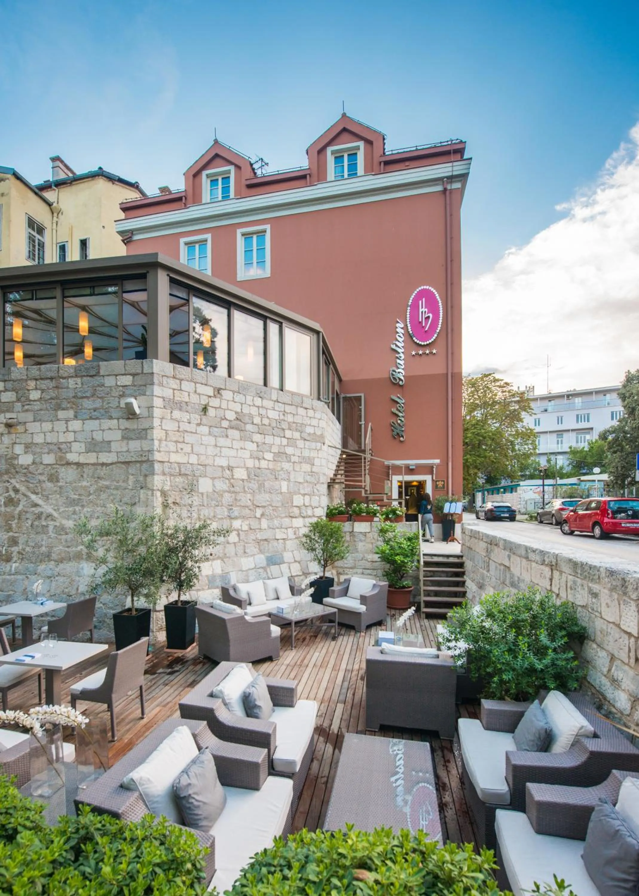 Facade/entrance in Bastion Heritage Hotel