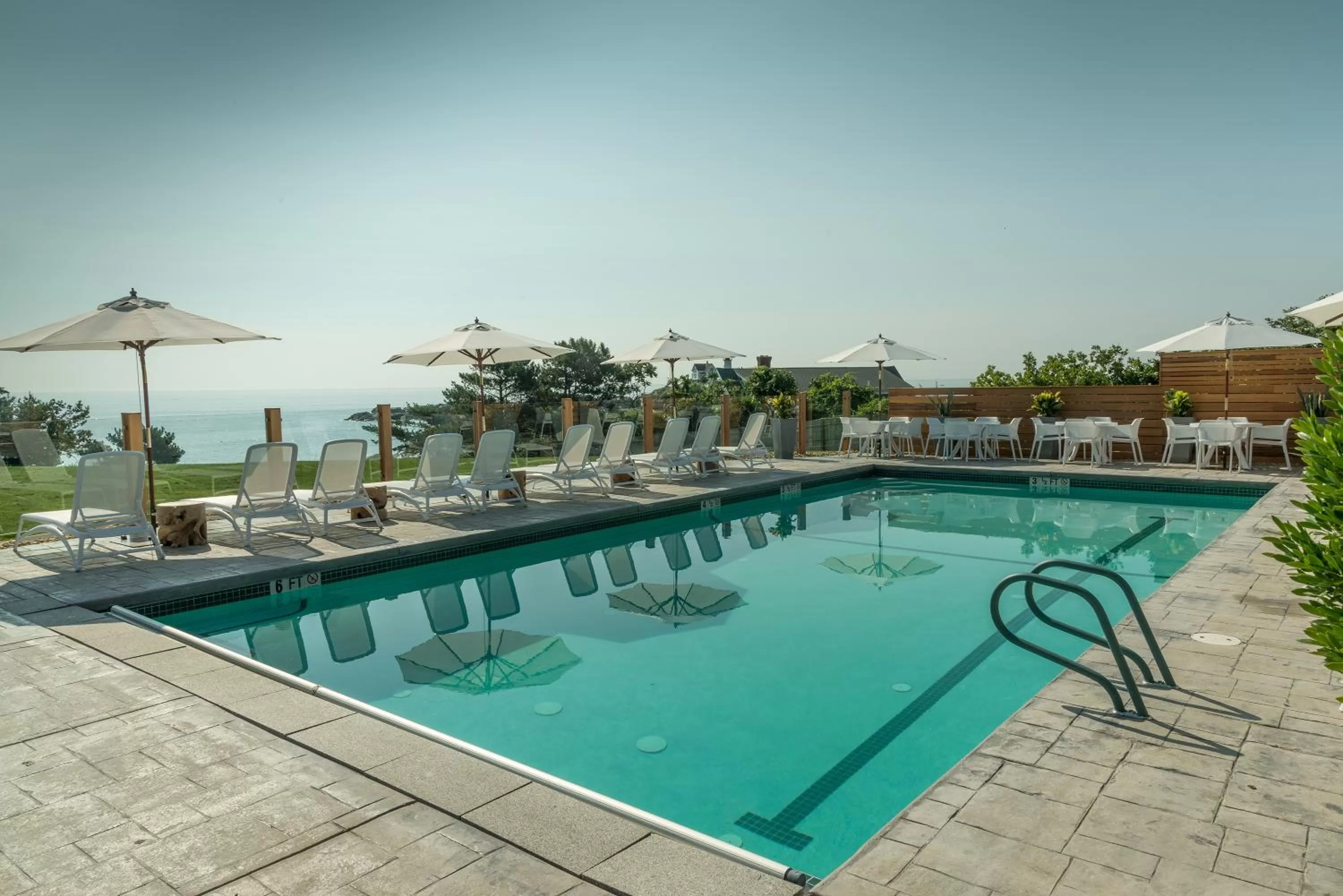 Swimming Pool in ViewPoint Hotel