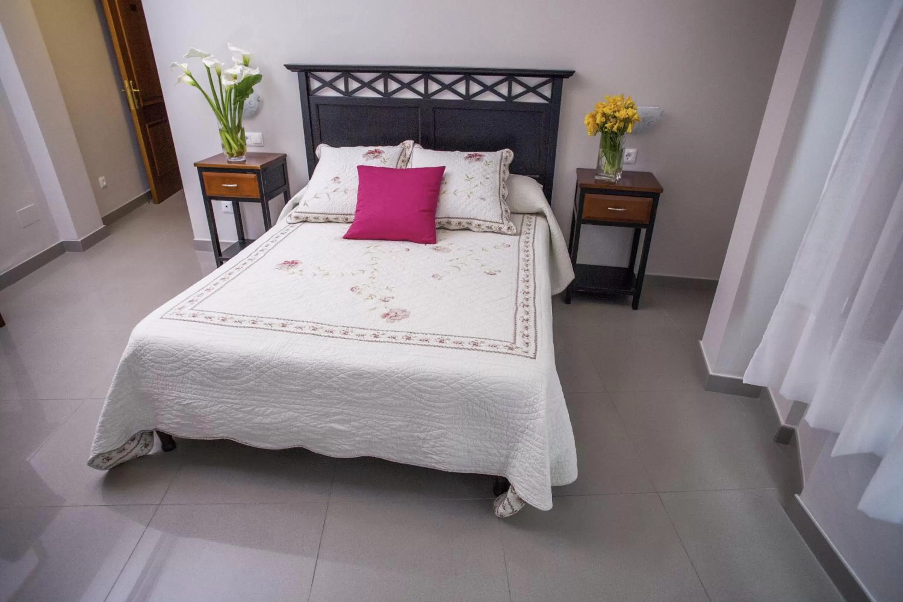 Photo of the whole room, Bed in Hotel Bajamar Centro