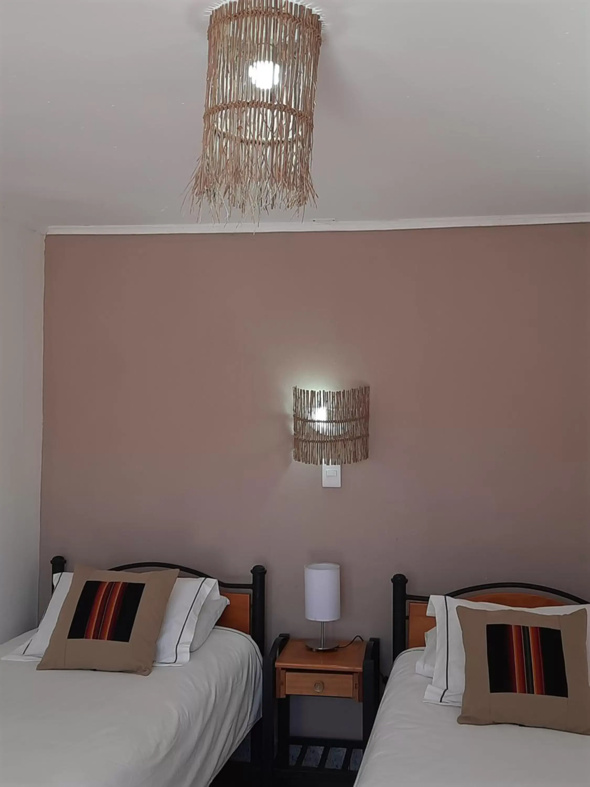 Twin Room in Hostal Katarpe Twin Room in Hostal Katarpe