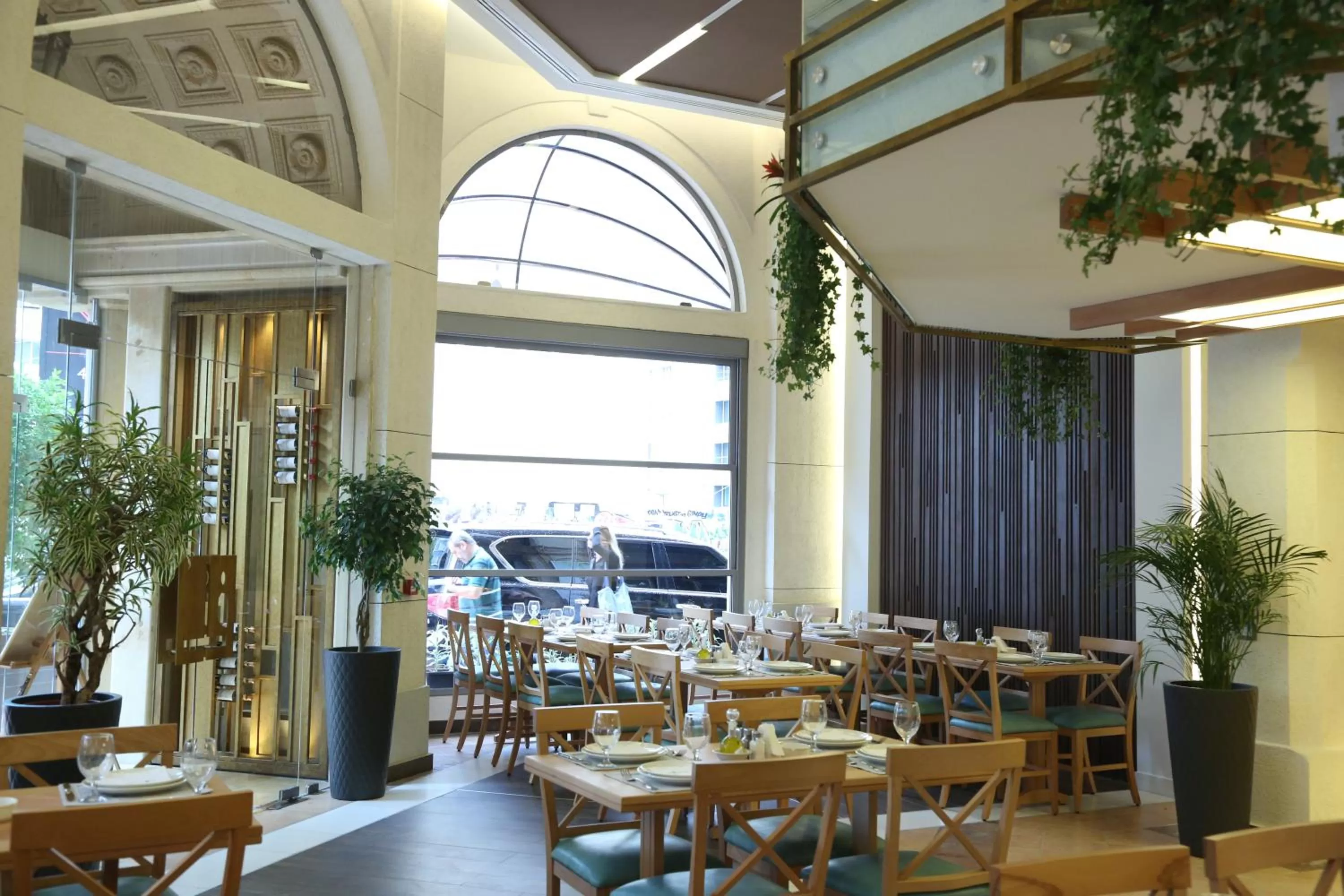 Restaurant/places to eat in Serenada Golden Palace - Boutique Hotel