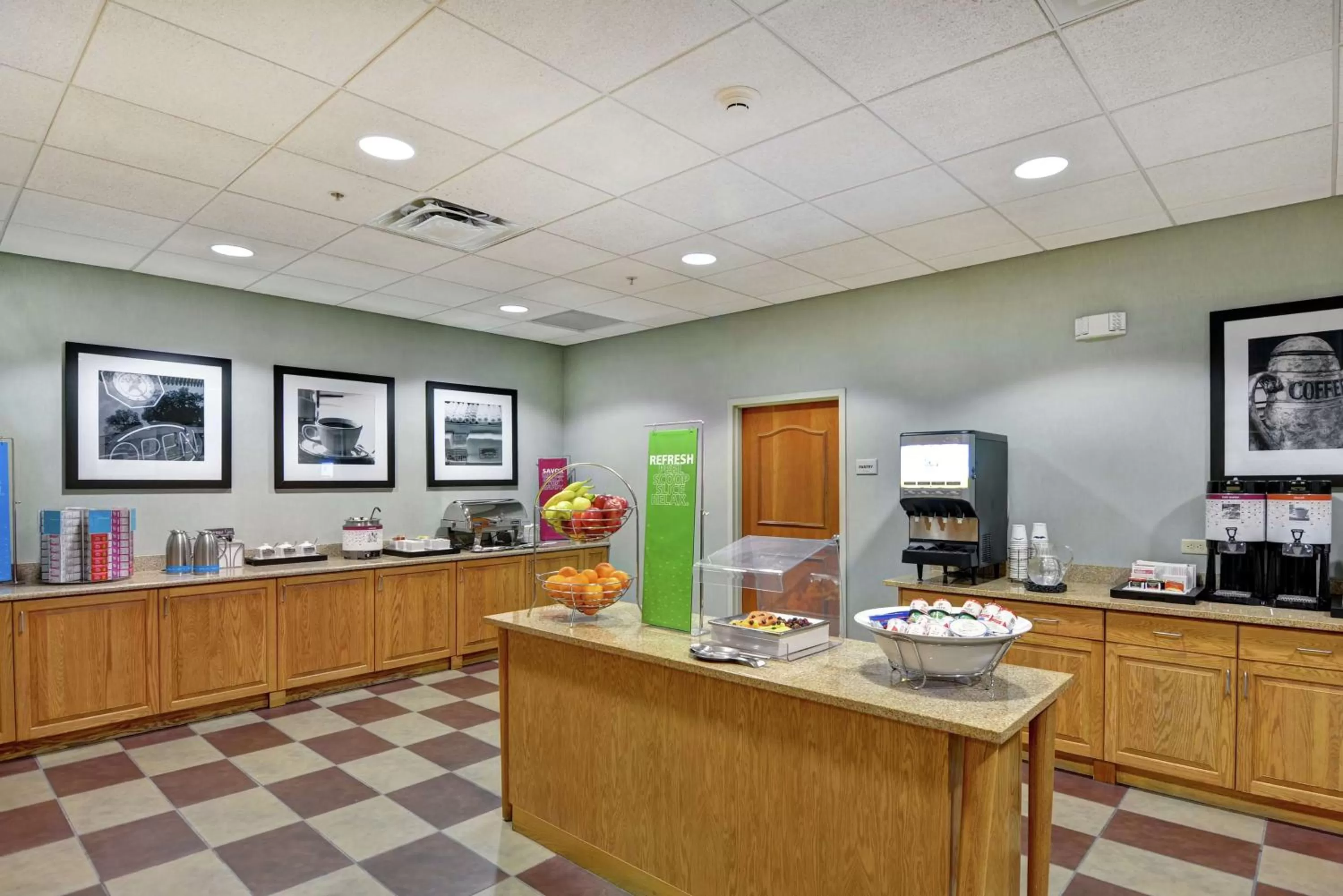 Restaurant/places to eat in Hampton Inn Tunkhannock