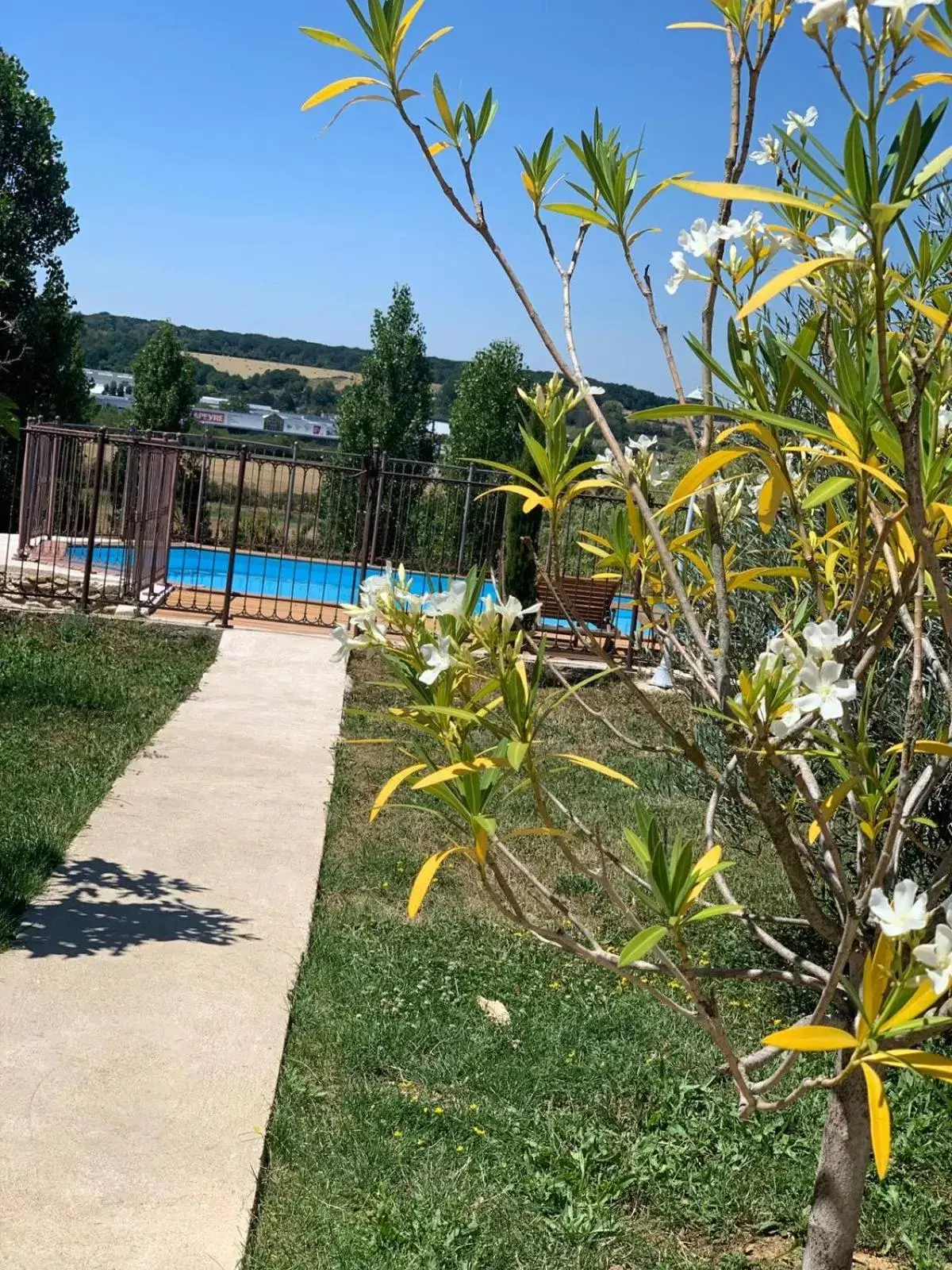 Two-Bedroom Apartment in Le Domaine des Archies Two-Bedroom Apartment in Le Domaine des Archies