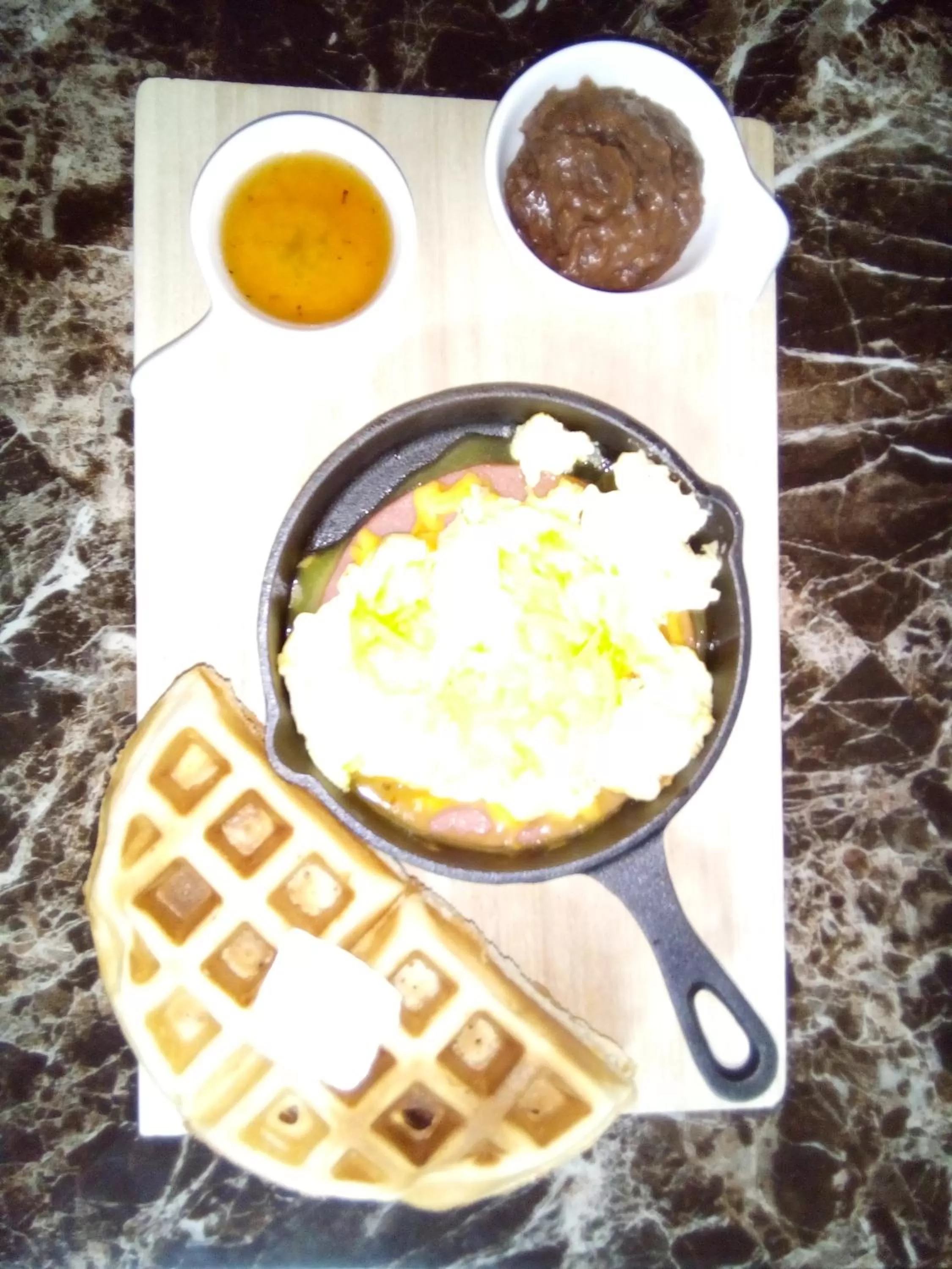 Food and drinks in The Red Hut Inn