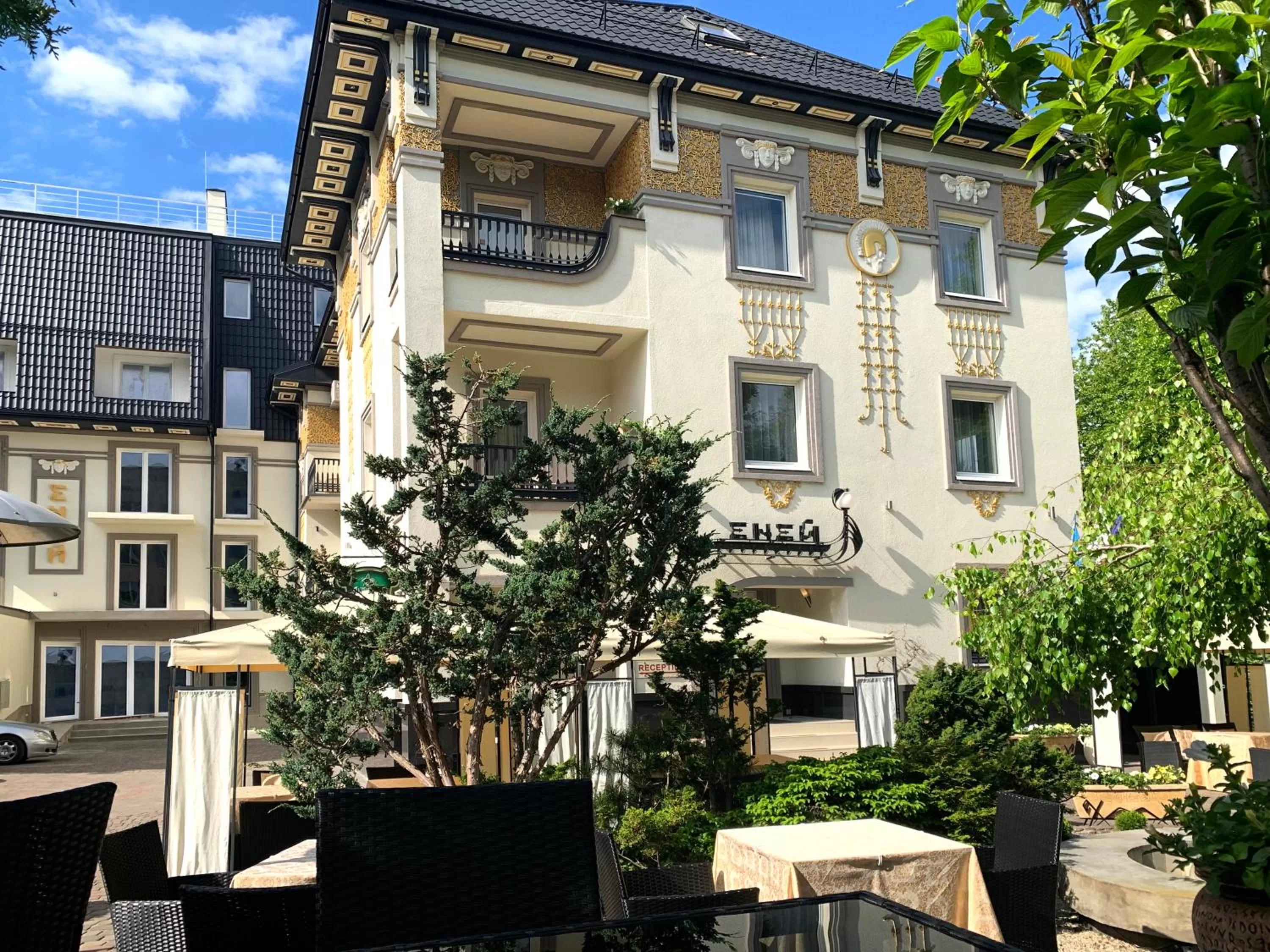 Facade/entrance in Eney Boutique Hotel