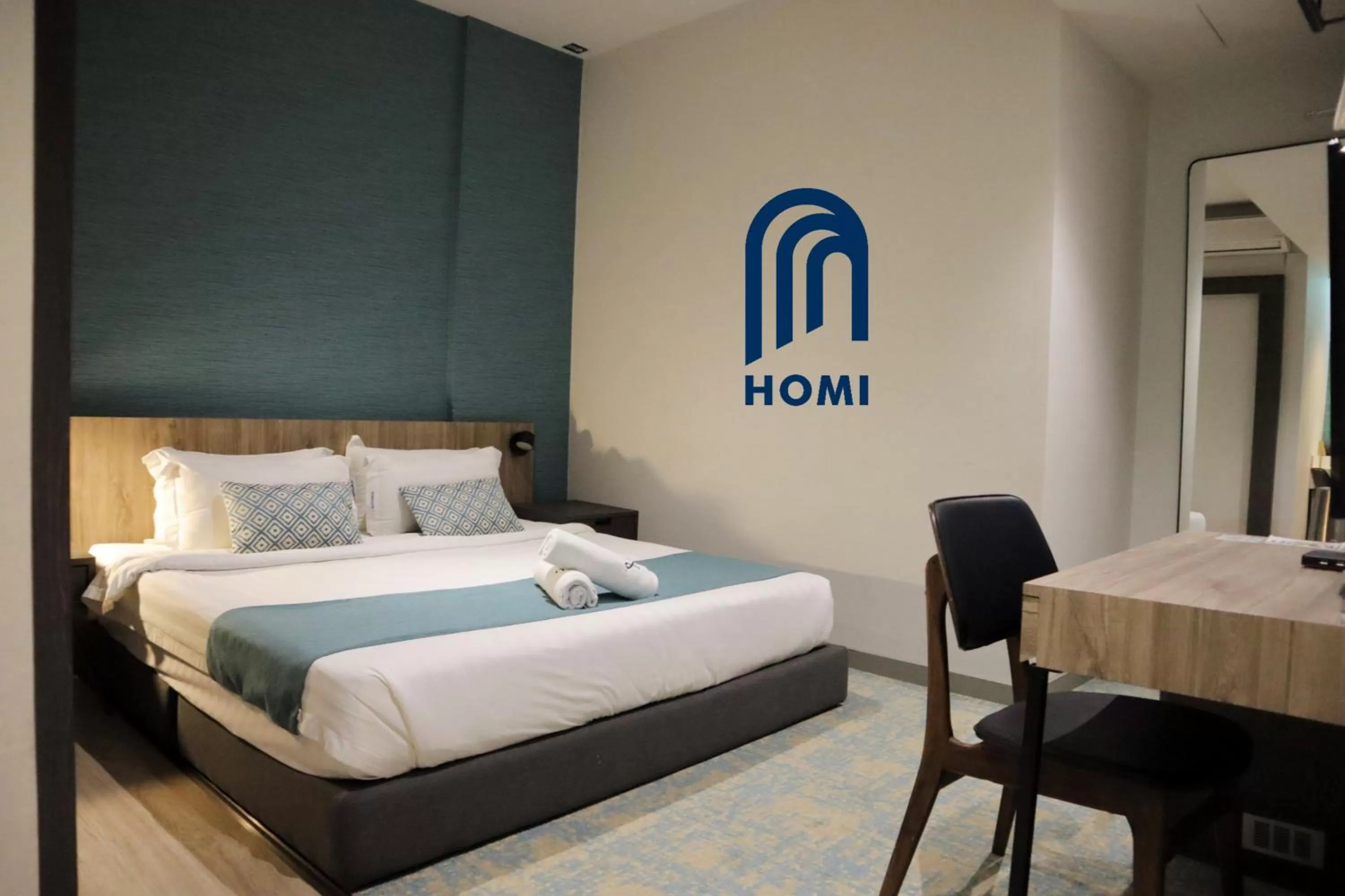 Bed in Homi Breeze 和逸微风 at Sutera Avenue