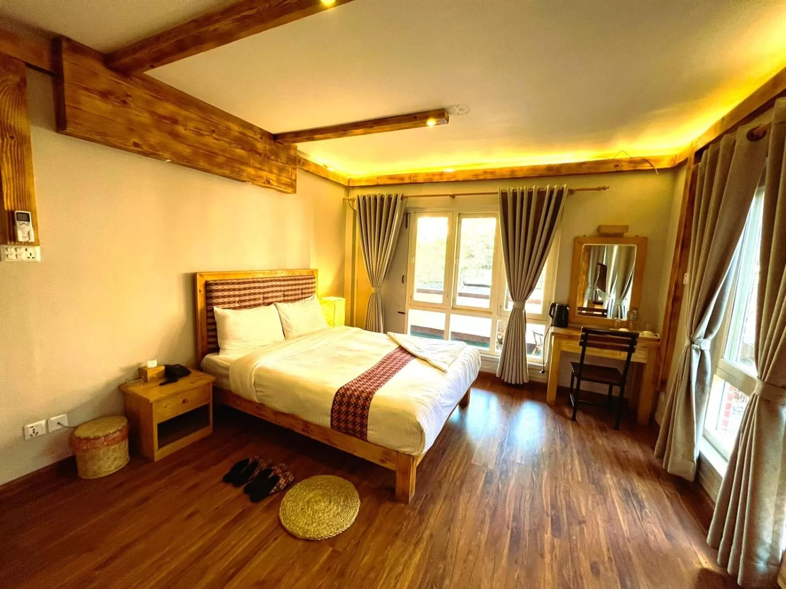 Silu Homes by Hostmandu