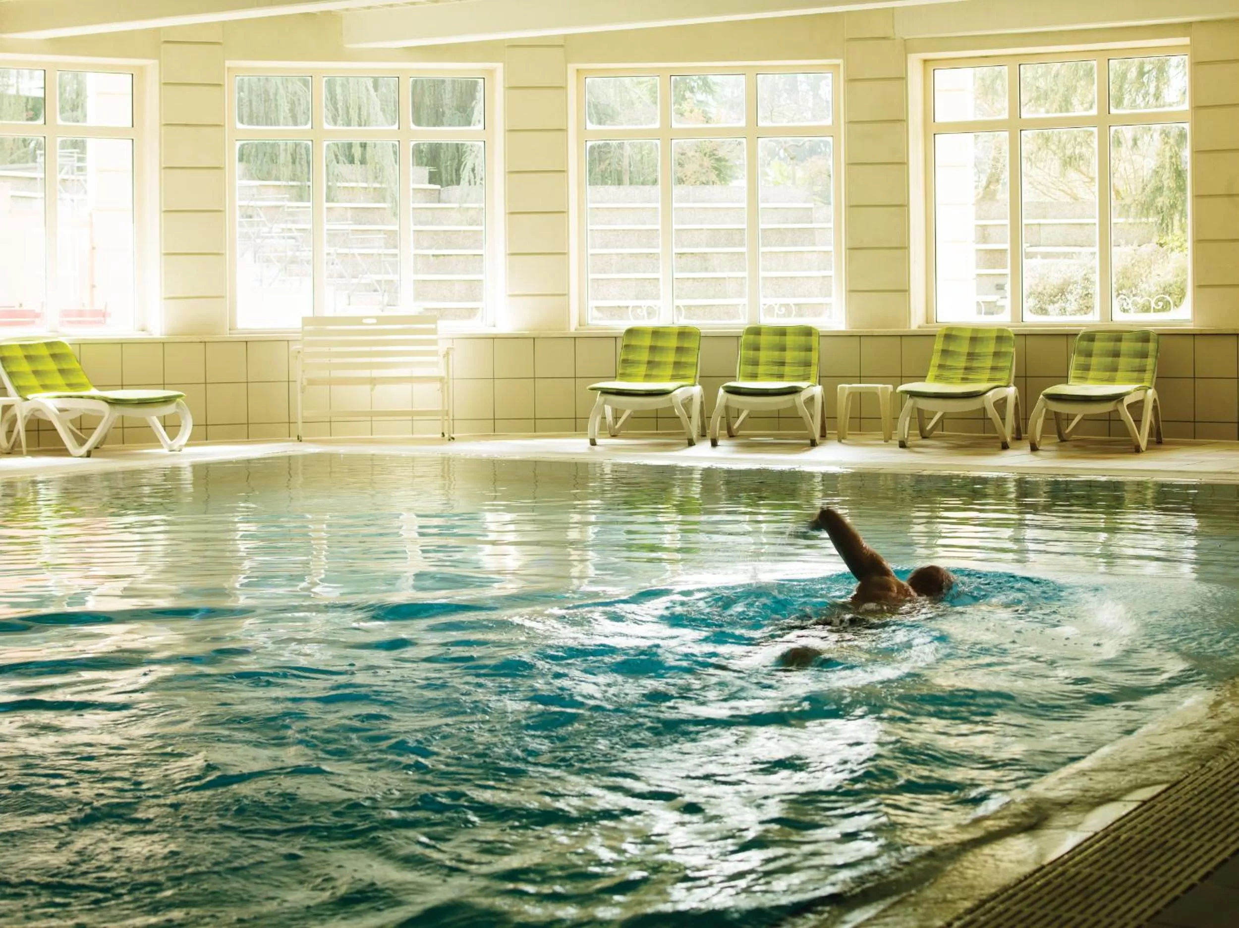 Hot Spring Bath, Swimming Pool in Grand Hotel Imperial