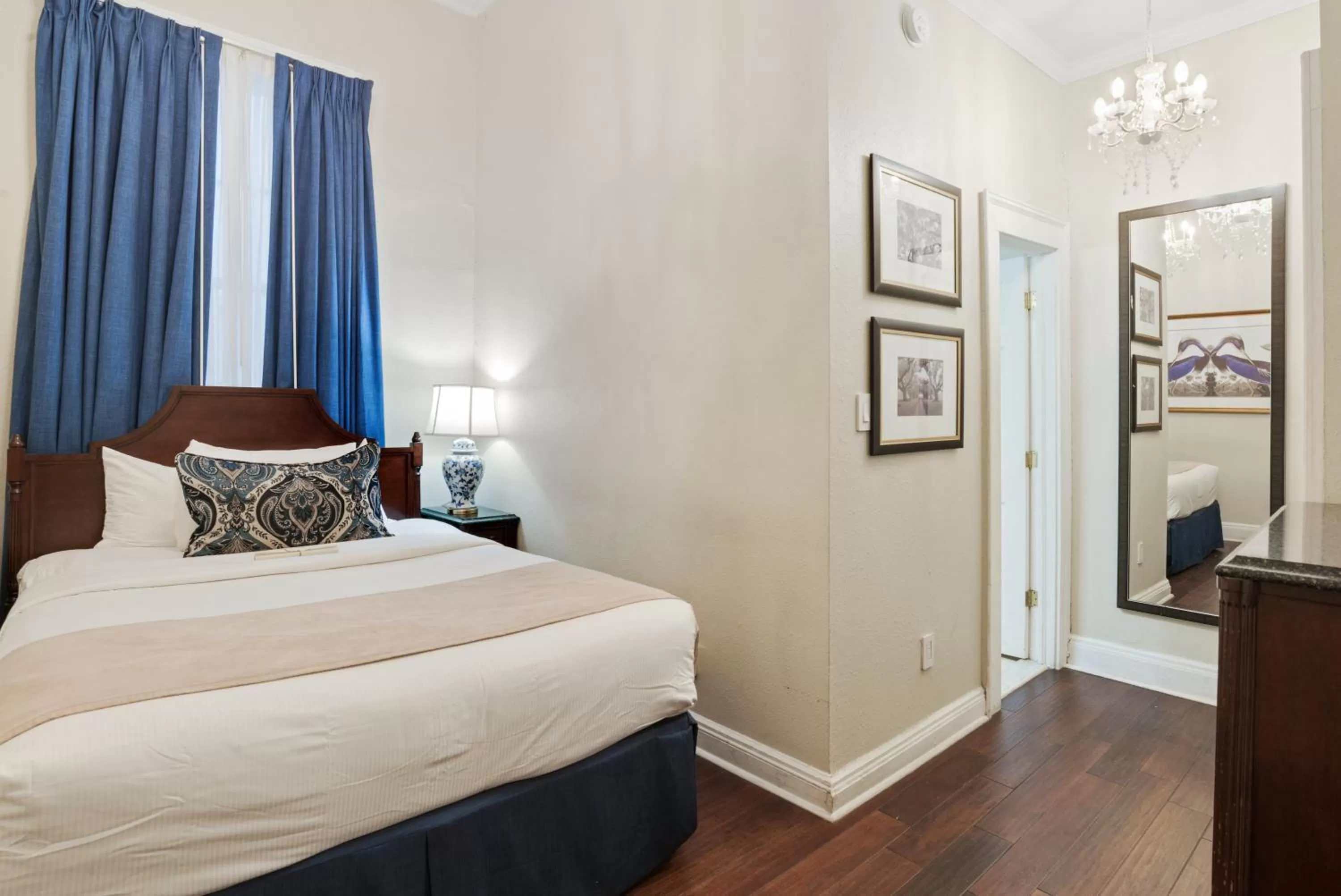 Bed in Andrew Jackson Hotel French Quarter