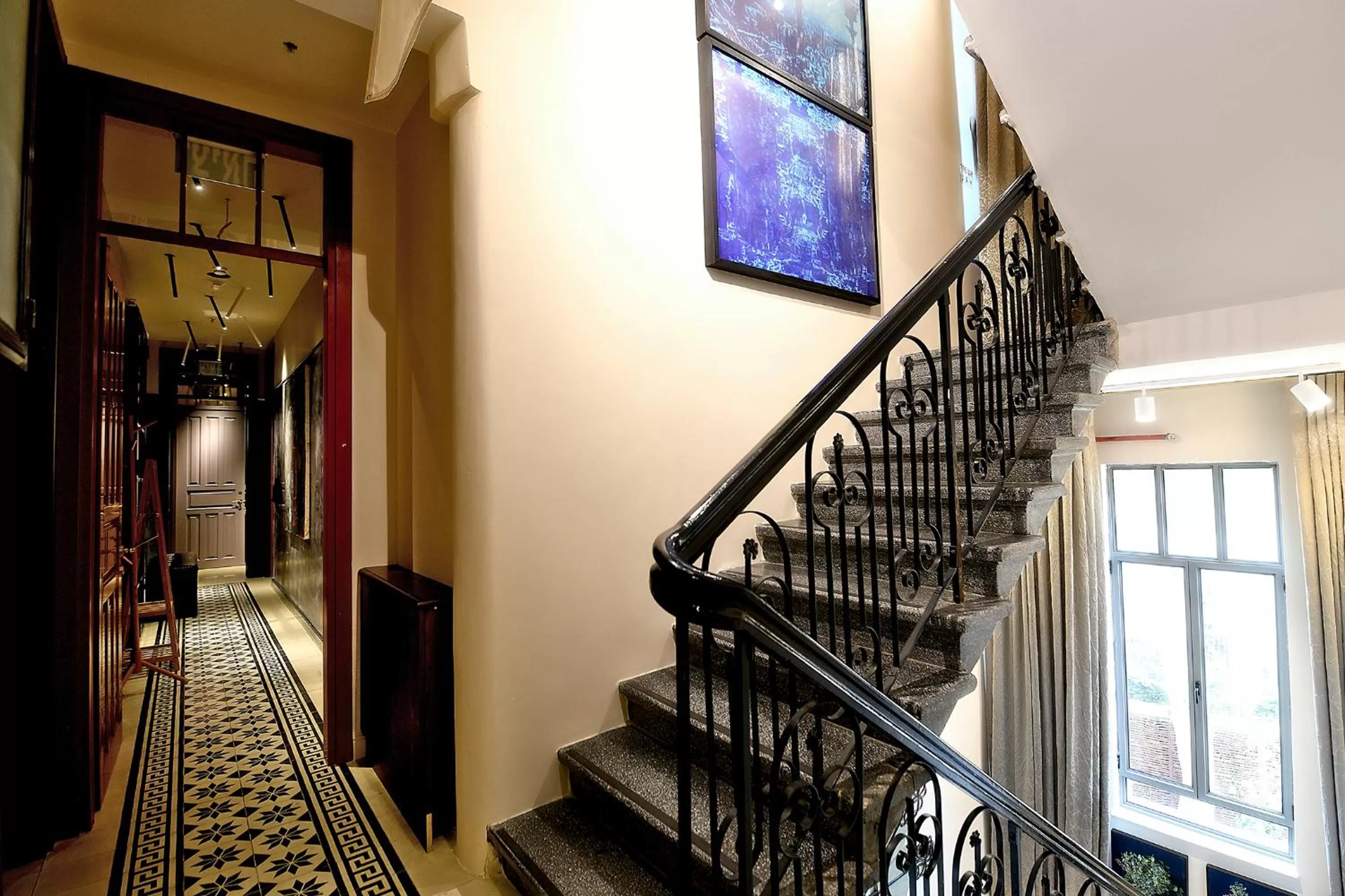 Facade/entrance in Assemblage Boutique