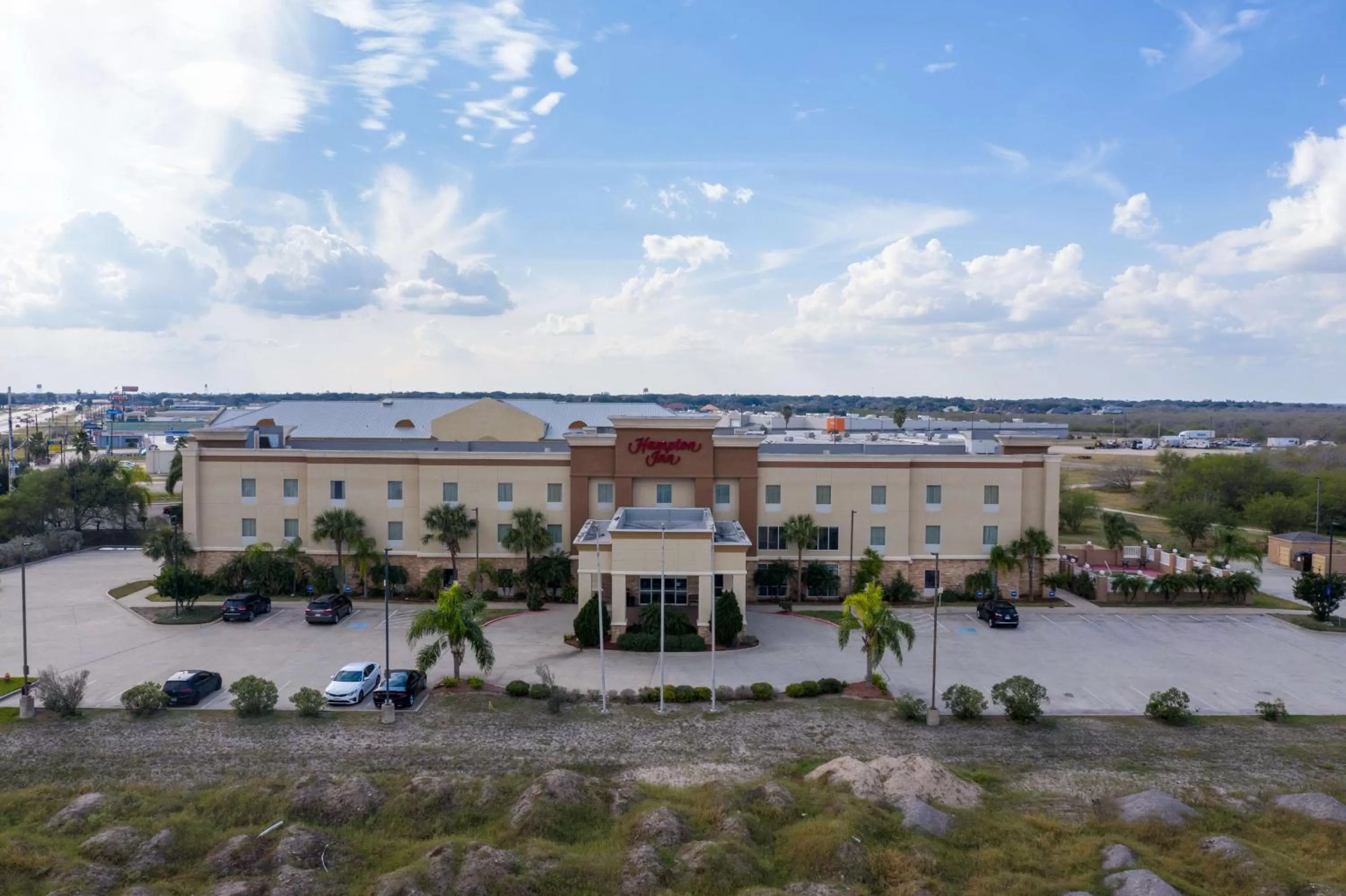 Property building in Hampton Inn Alice