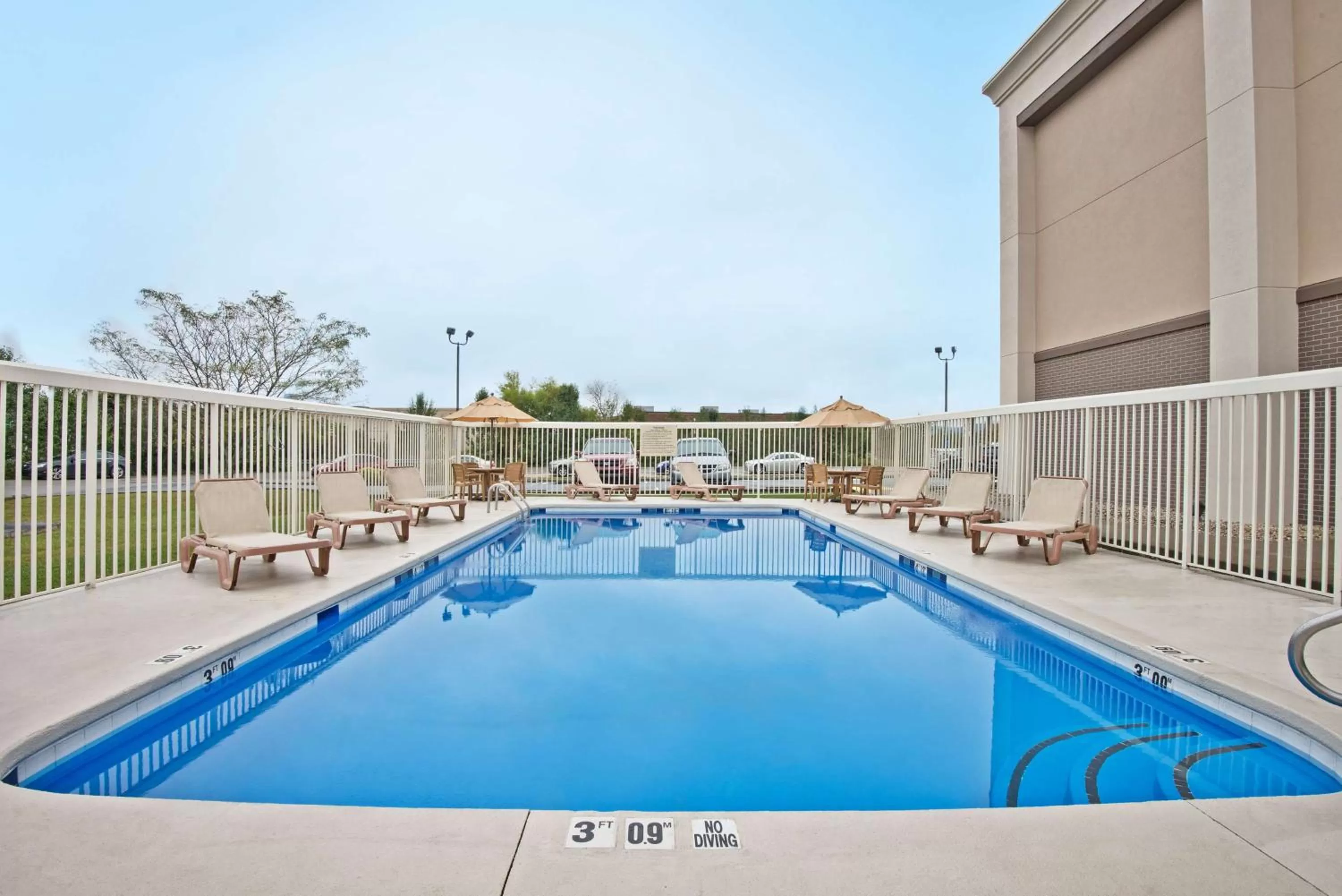 Pool view in Hampton Inn Winfield Teays Valley