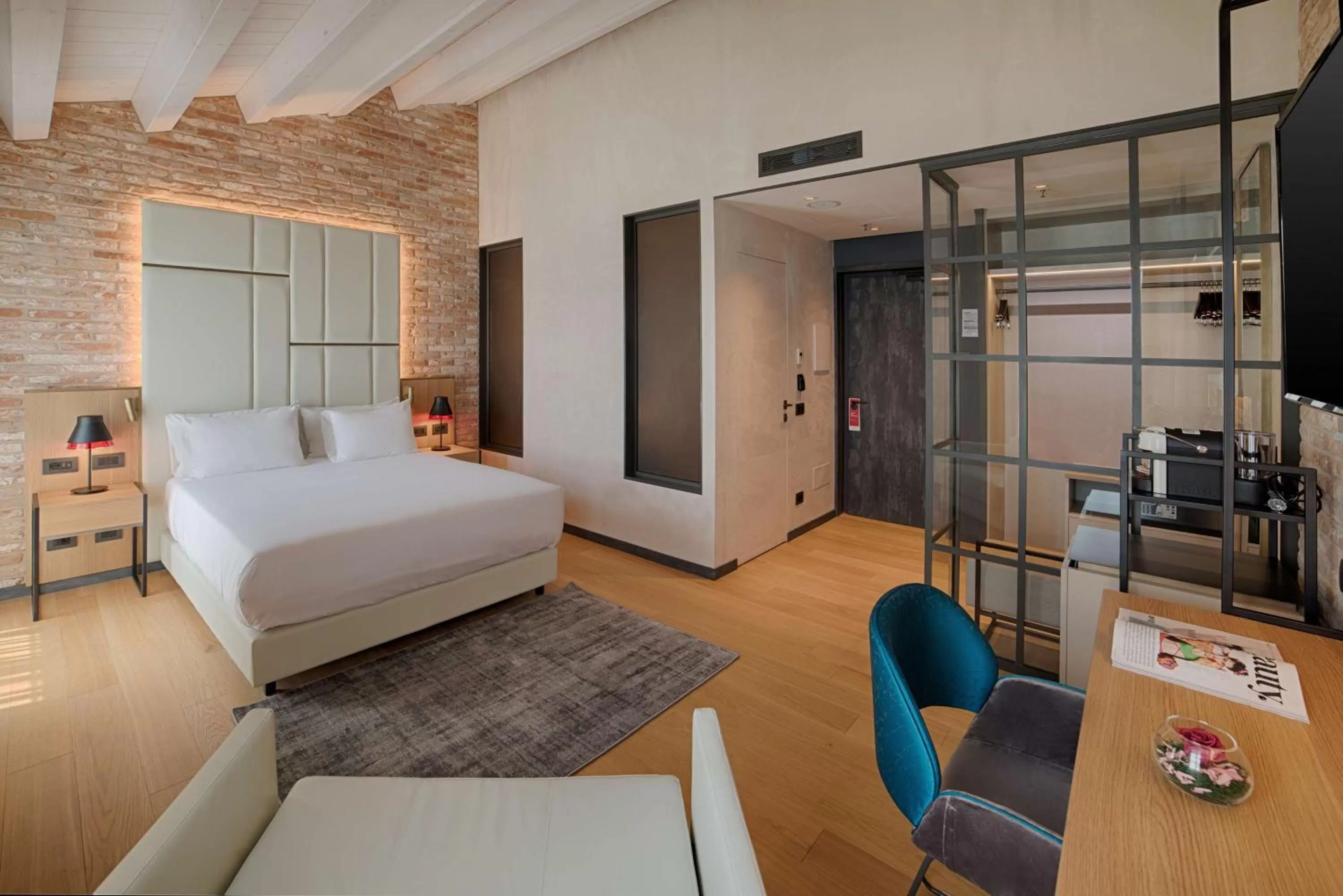 Junior suite duplex in NH Collection Murano Villa