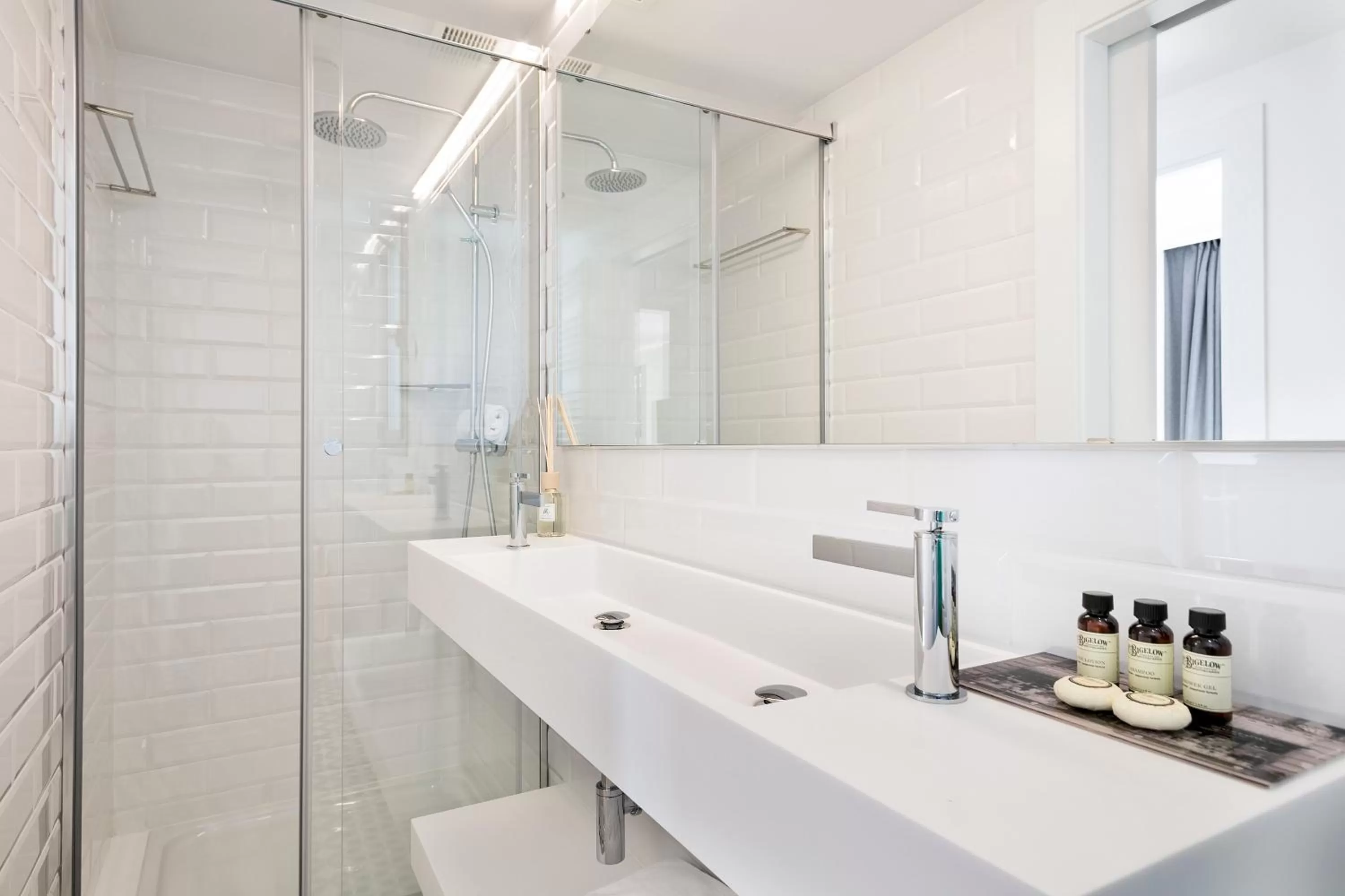 Toilet in Murmuri Residence Mercader