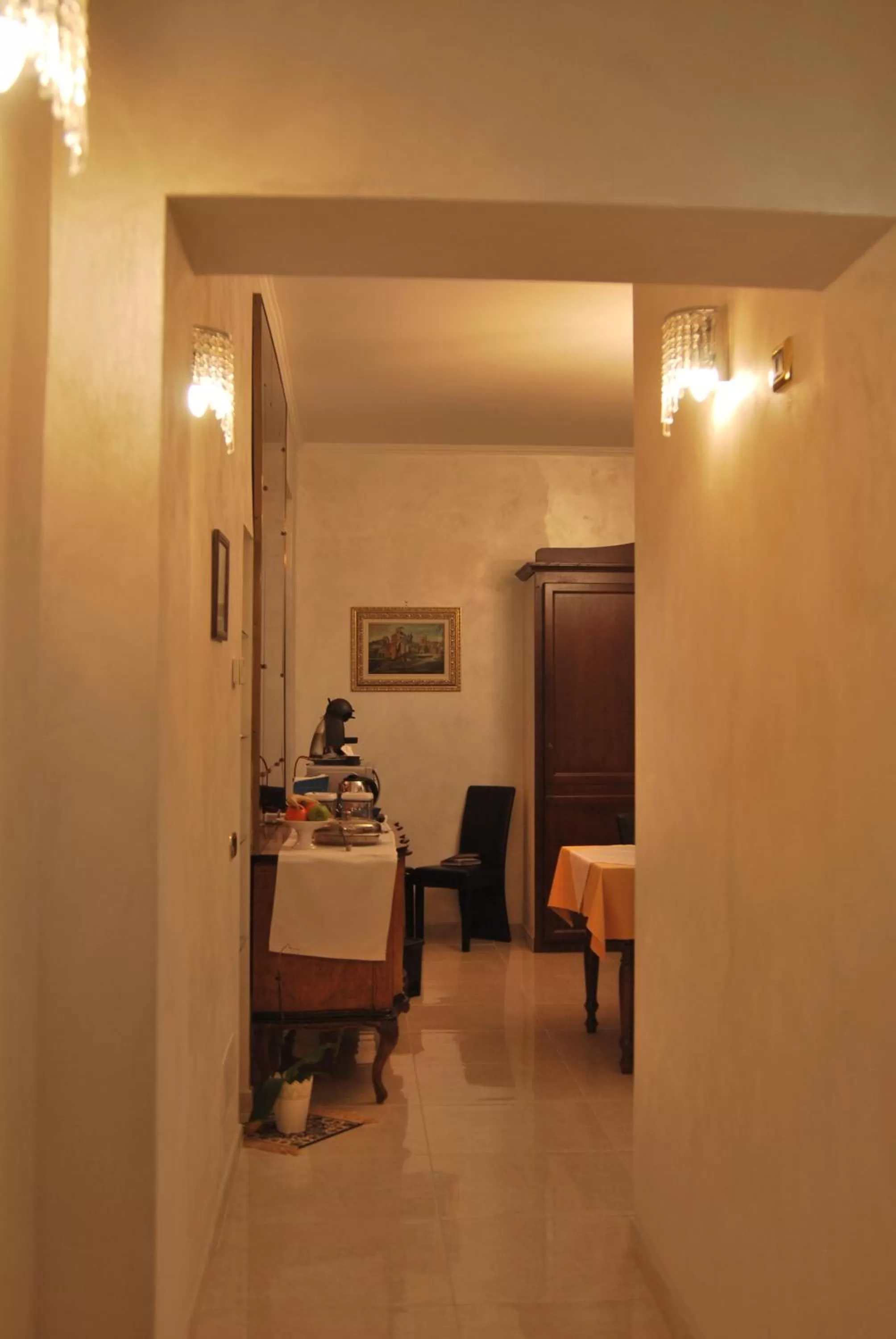 Lobby or reception in B&B Roma Royal Residence