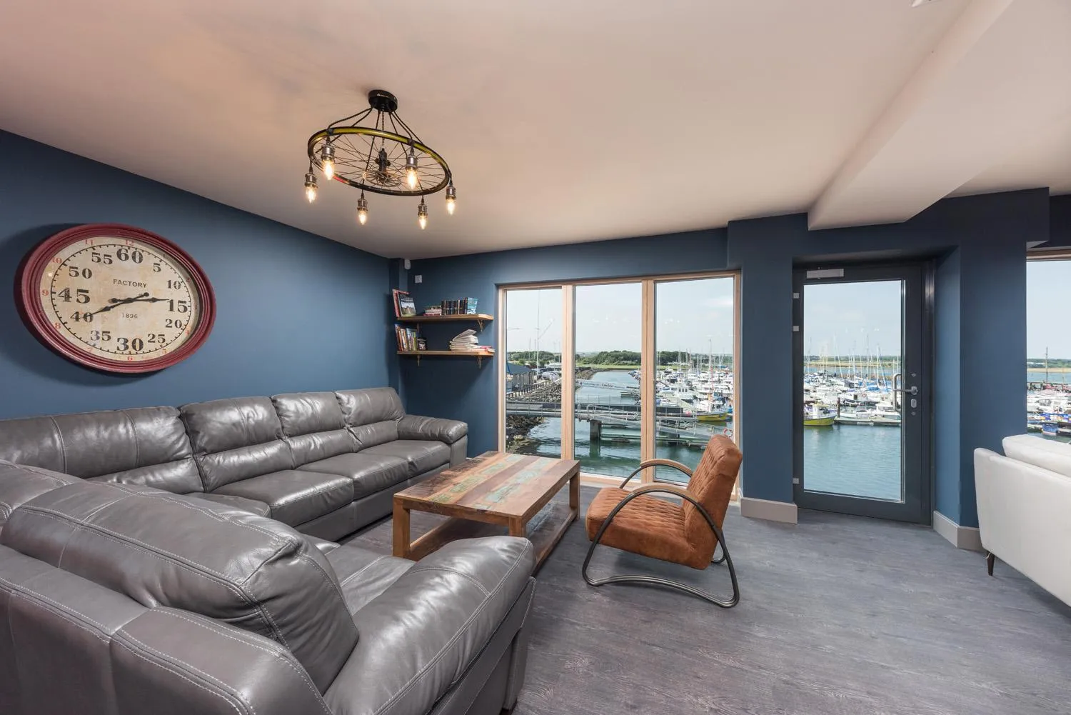 Seating area in Radcliffes Lodge