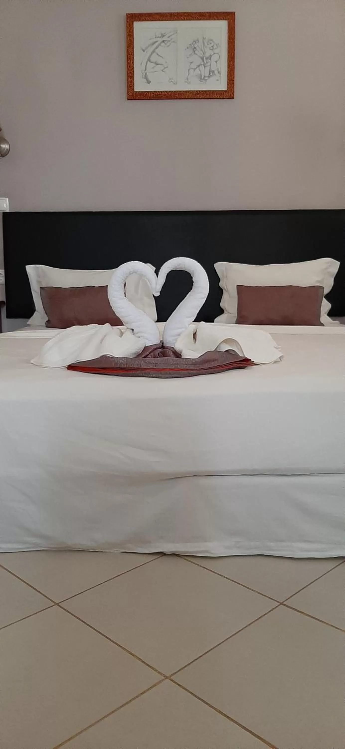 Bed in Atlantic Maio Hotel