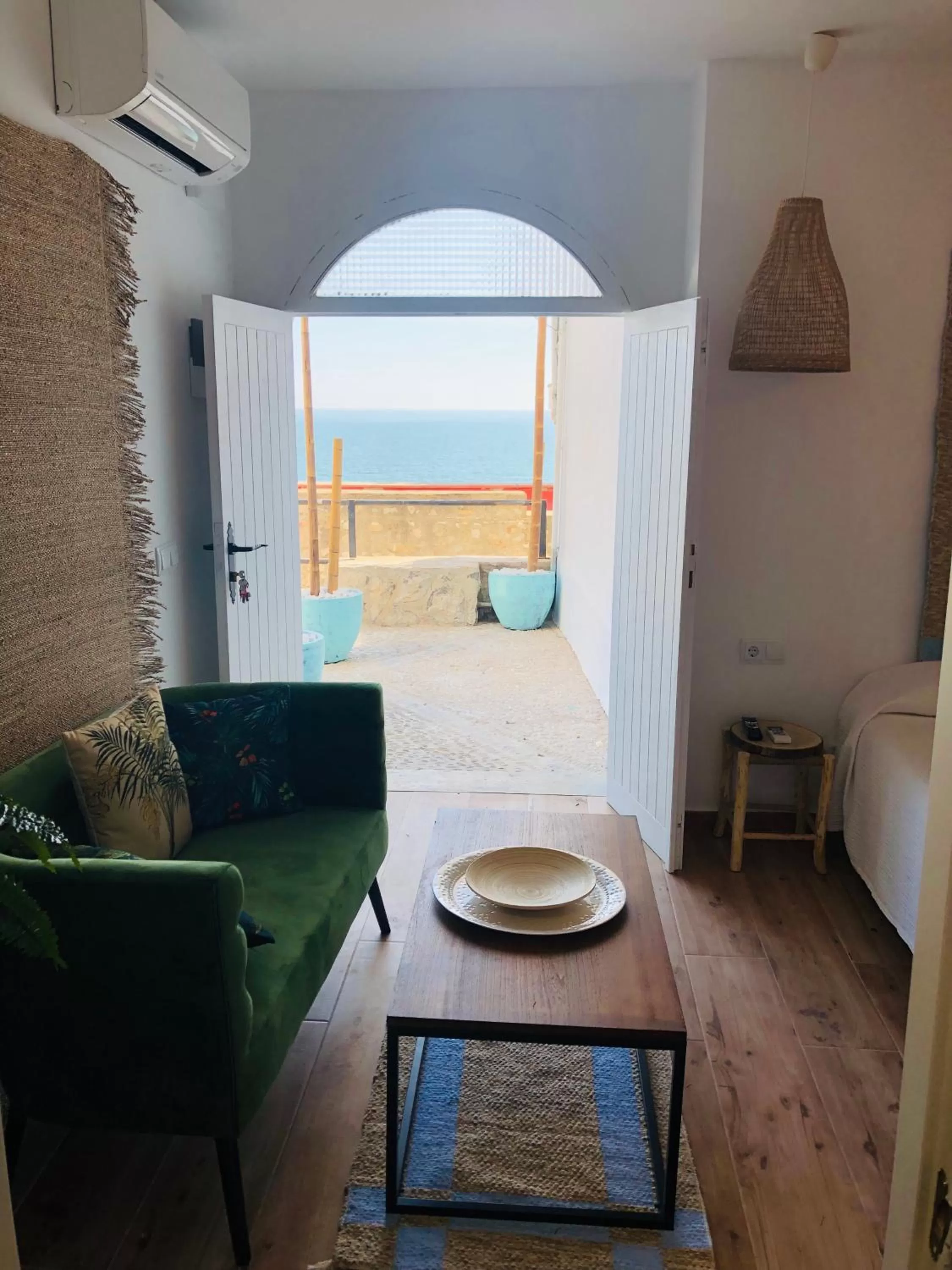 Bed in Blancos Rooms Hotel