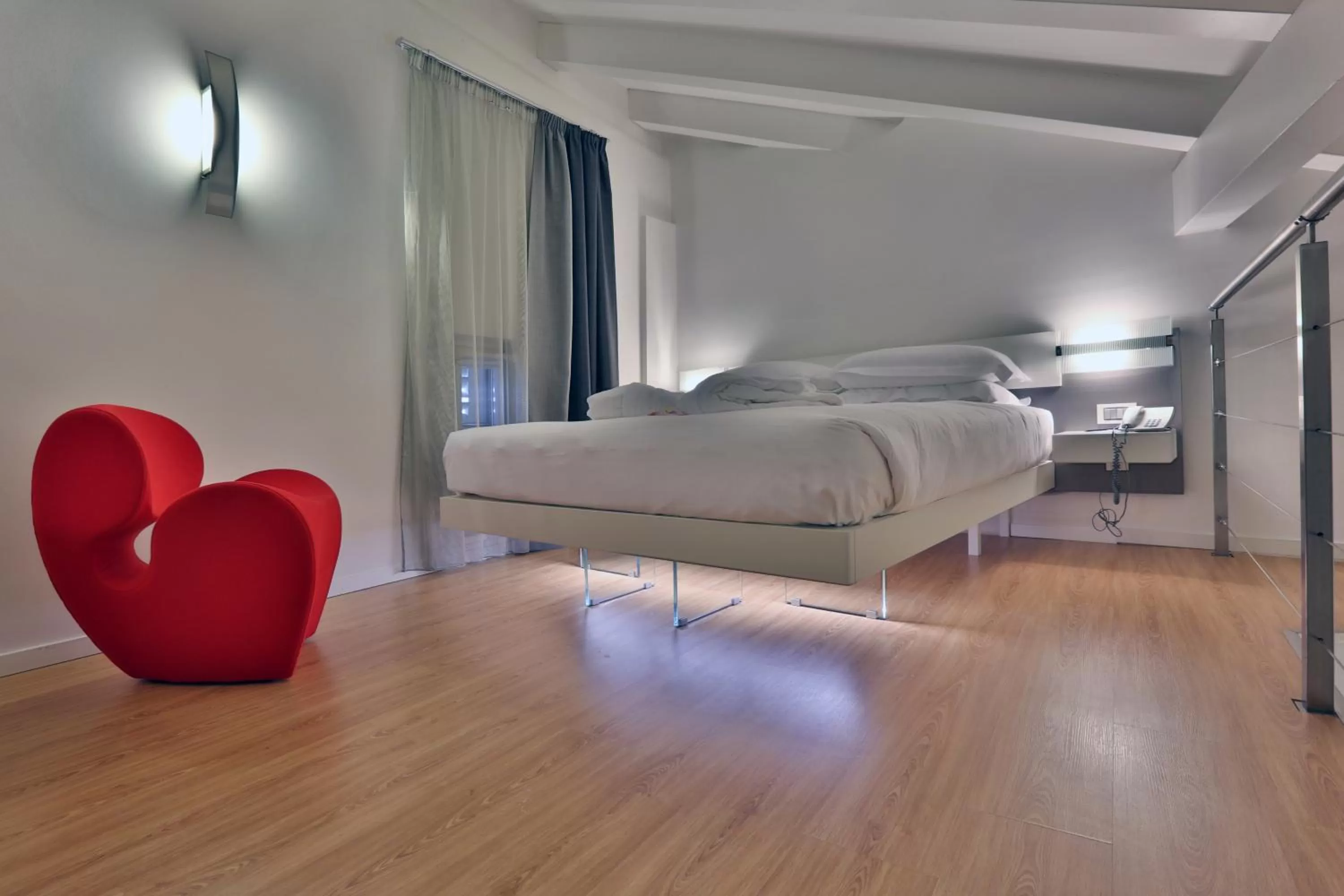 Photo of the whole room, Bed in Urban Hotel Design