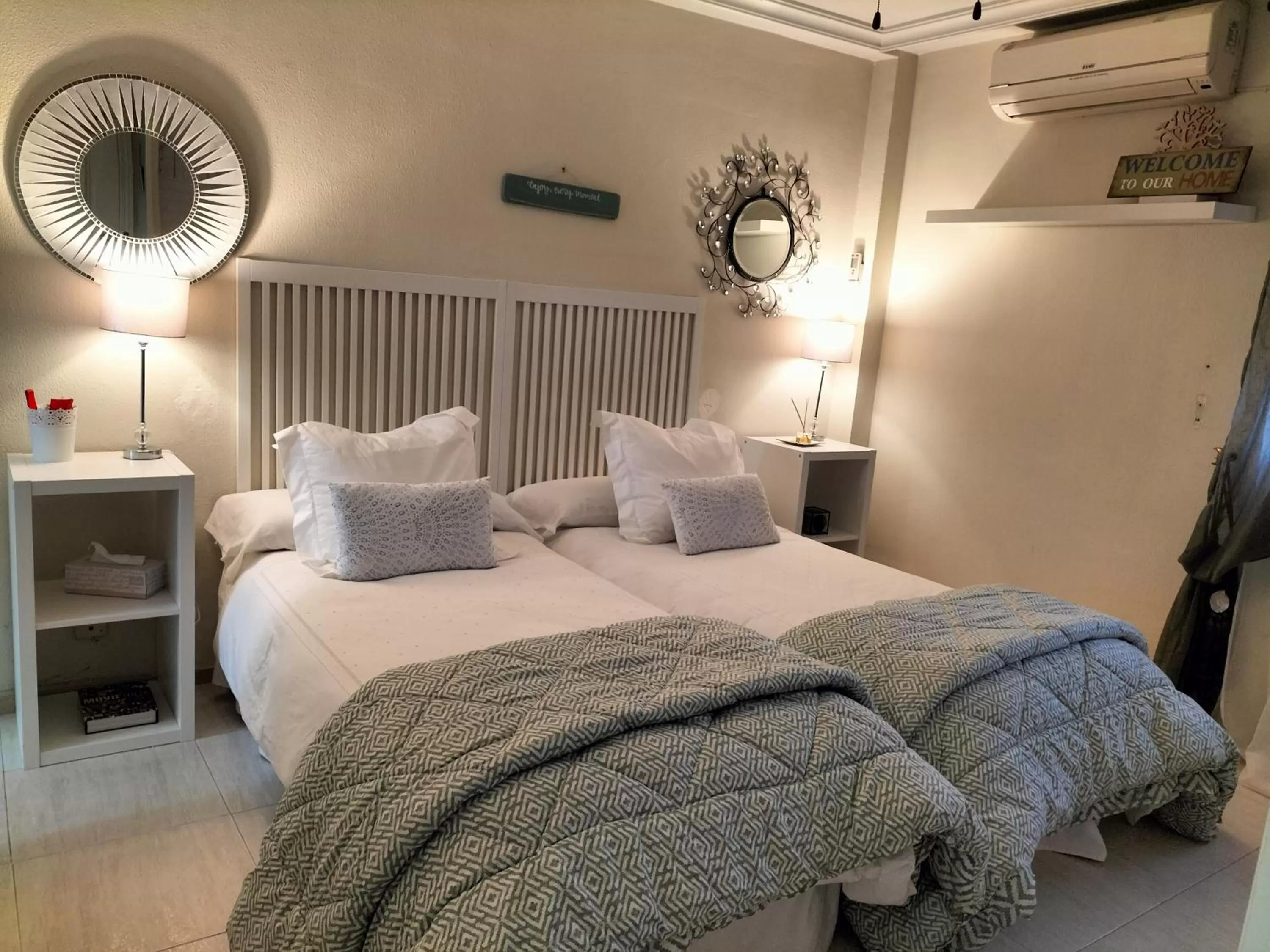 Photo of the whole room, Bed in Apartamentos Flamenco B&B