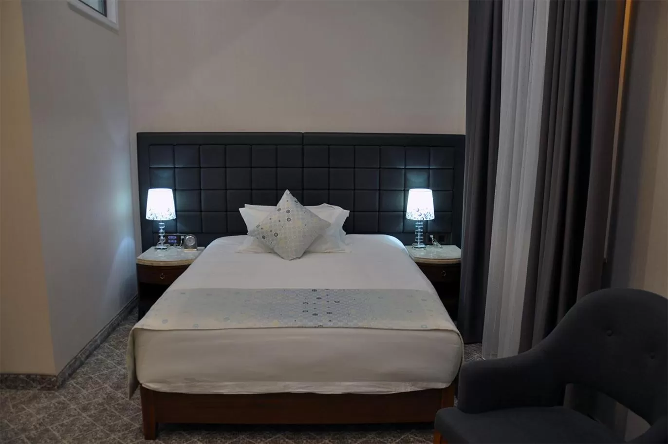 Bed in Parliament Palace Hotel