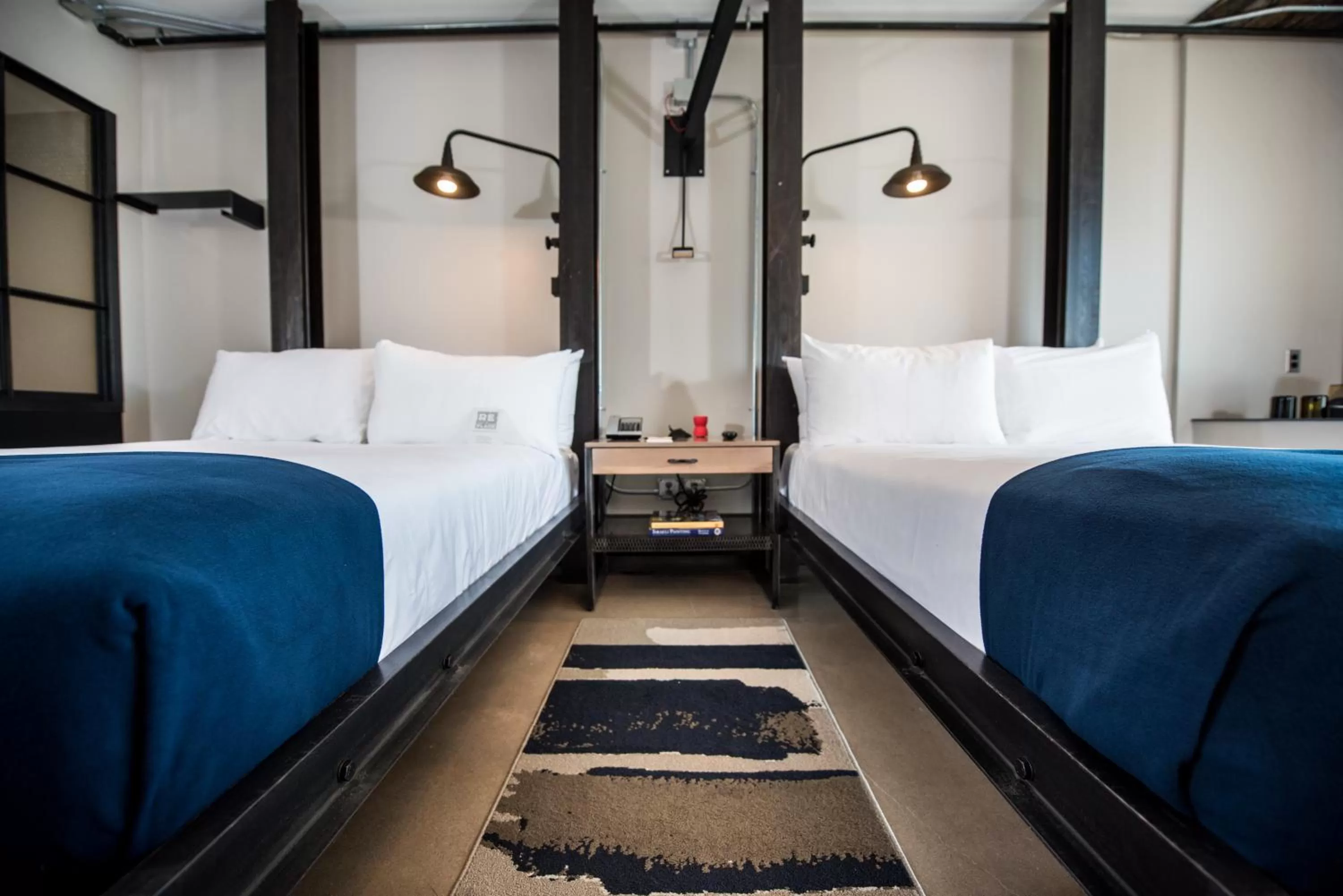 Bedroom, Bed in Found Re Phoenix