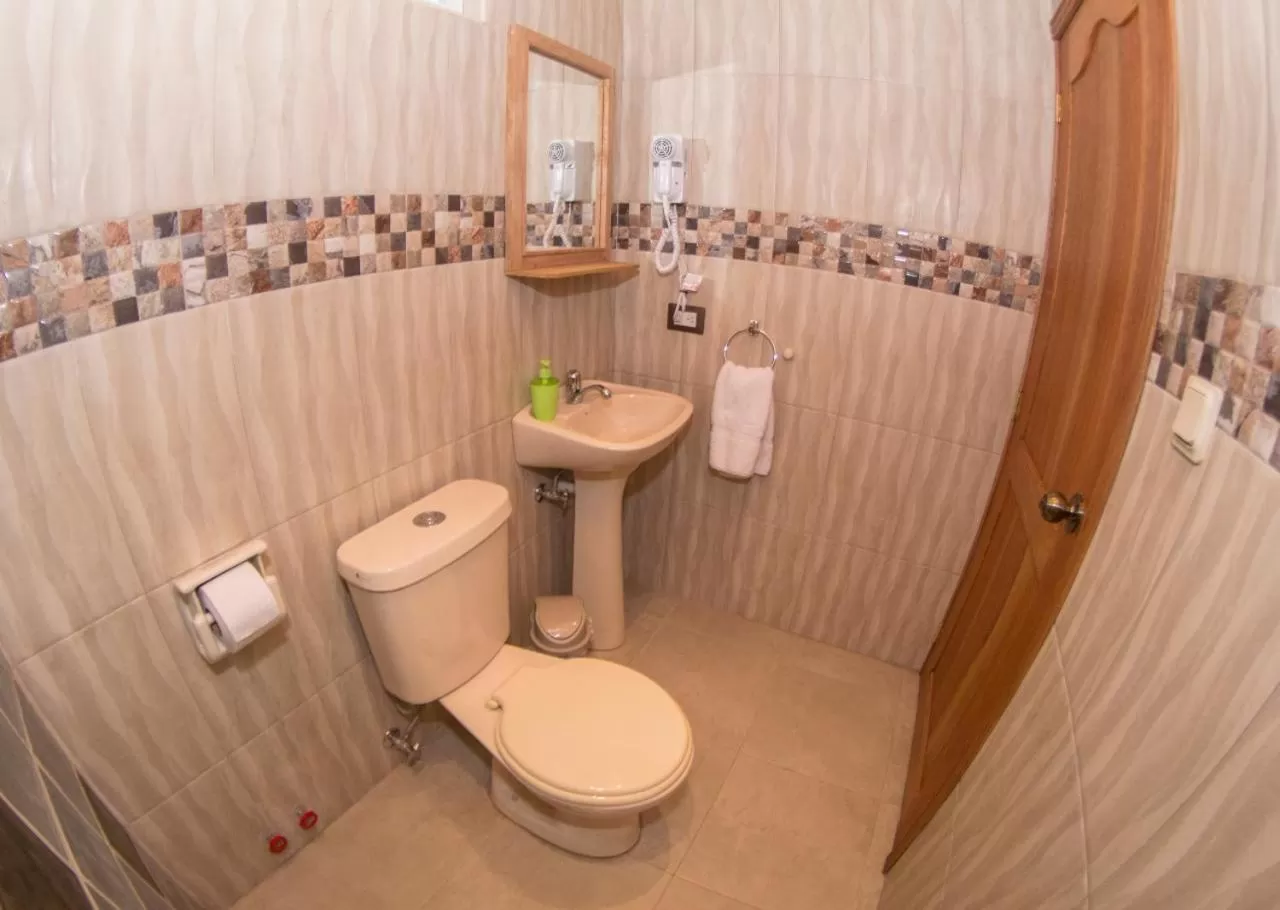 Bathroom in La Casa del Molino Blanco B&B