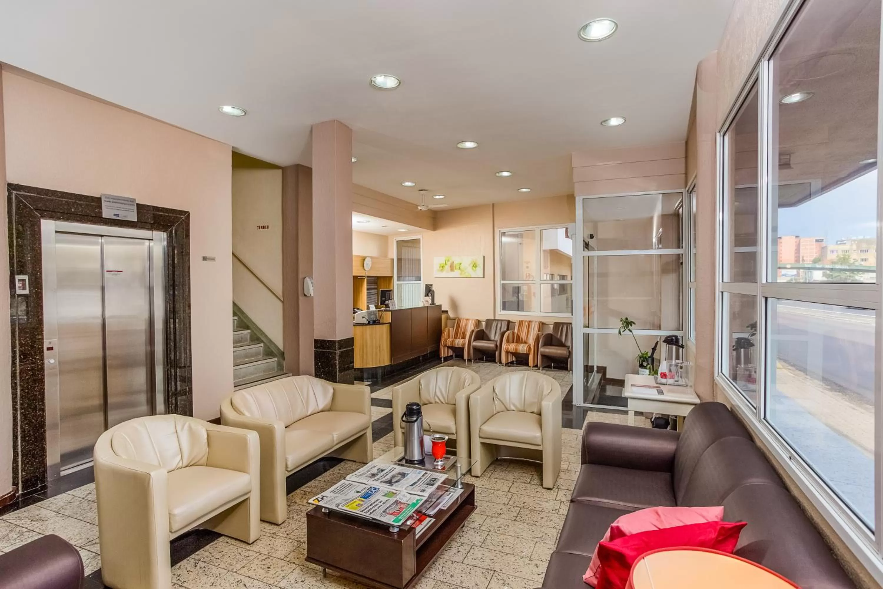 Lobby or reception in Hotel Express Canoas