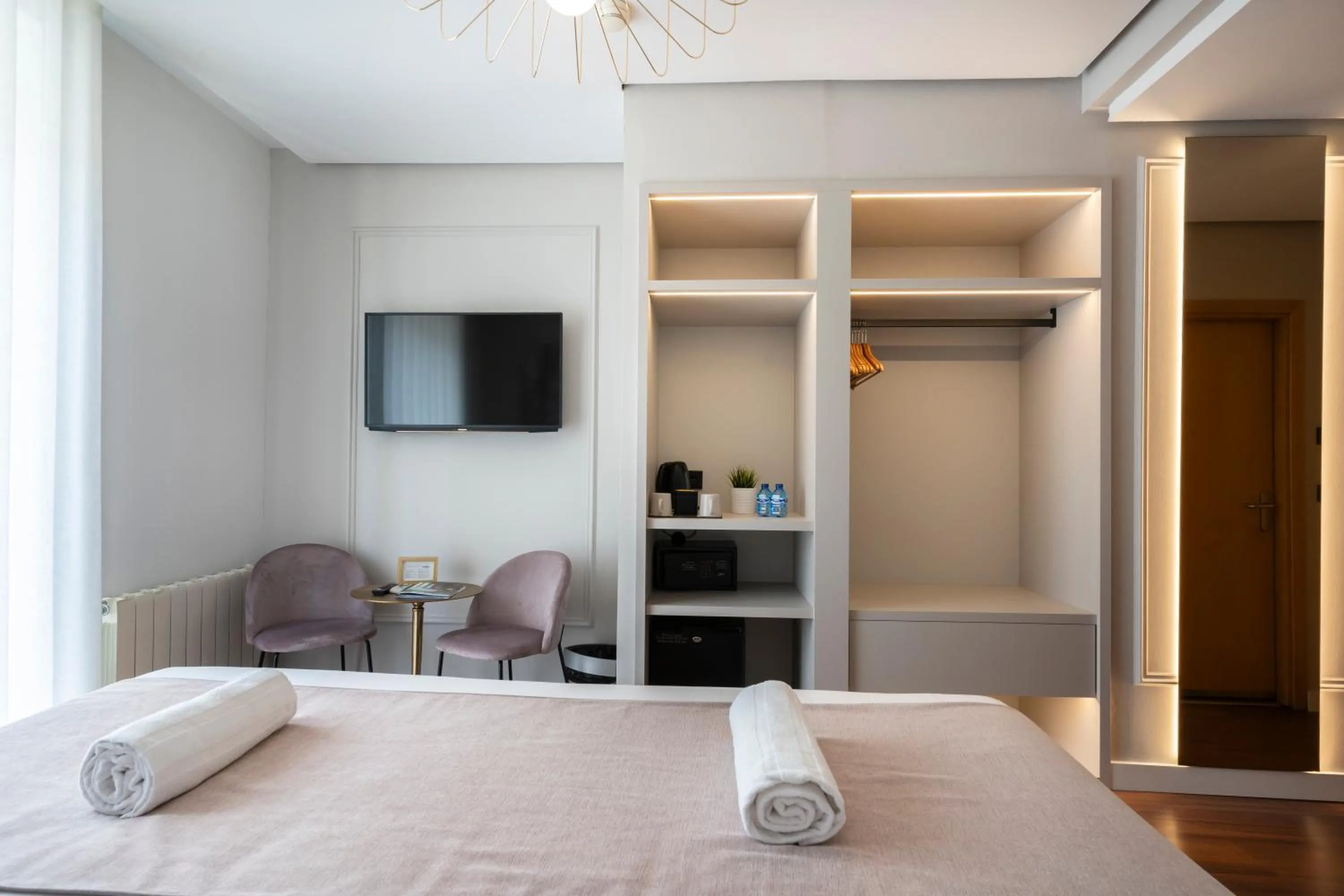 Bed in YOU & CO. J. Botánico Boutique