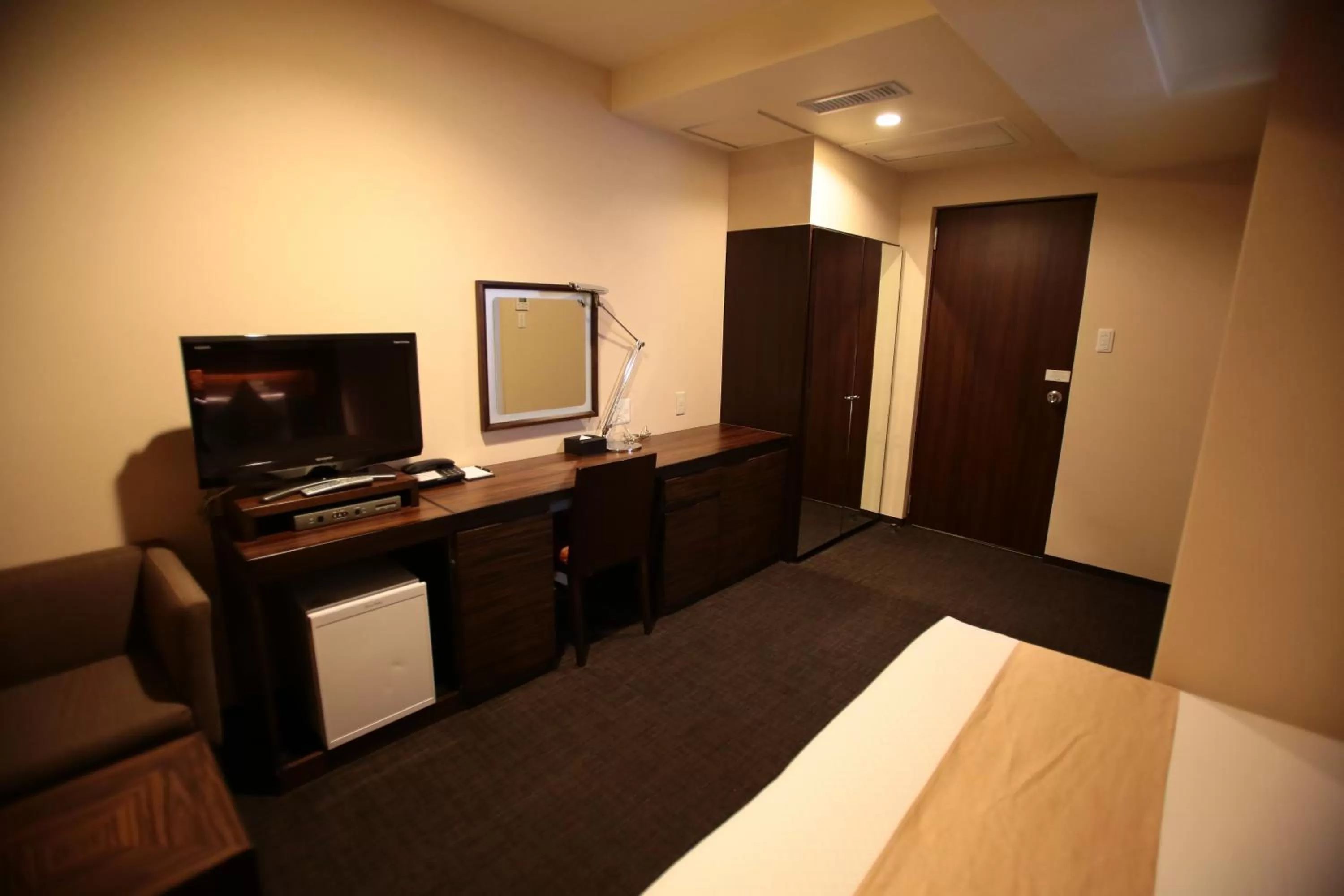 Photo of the whole room, Bed in International Hotel Ube