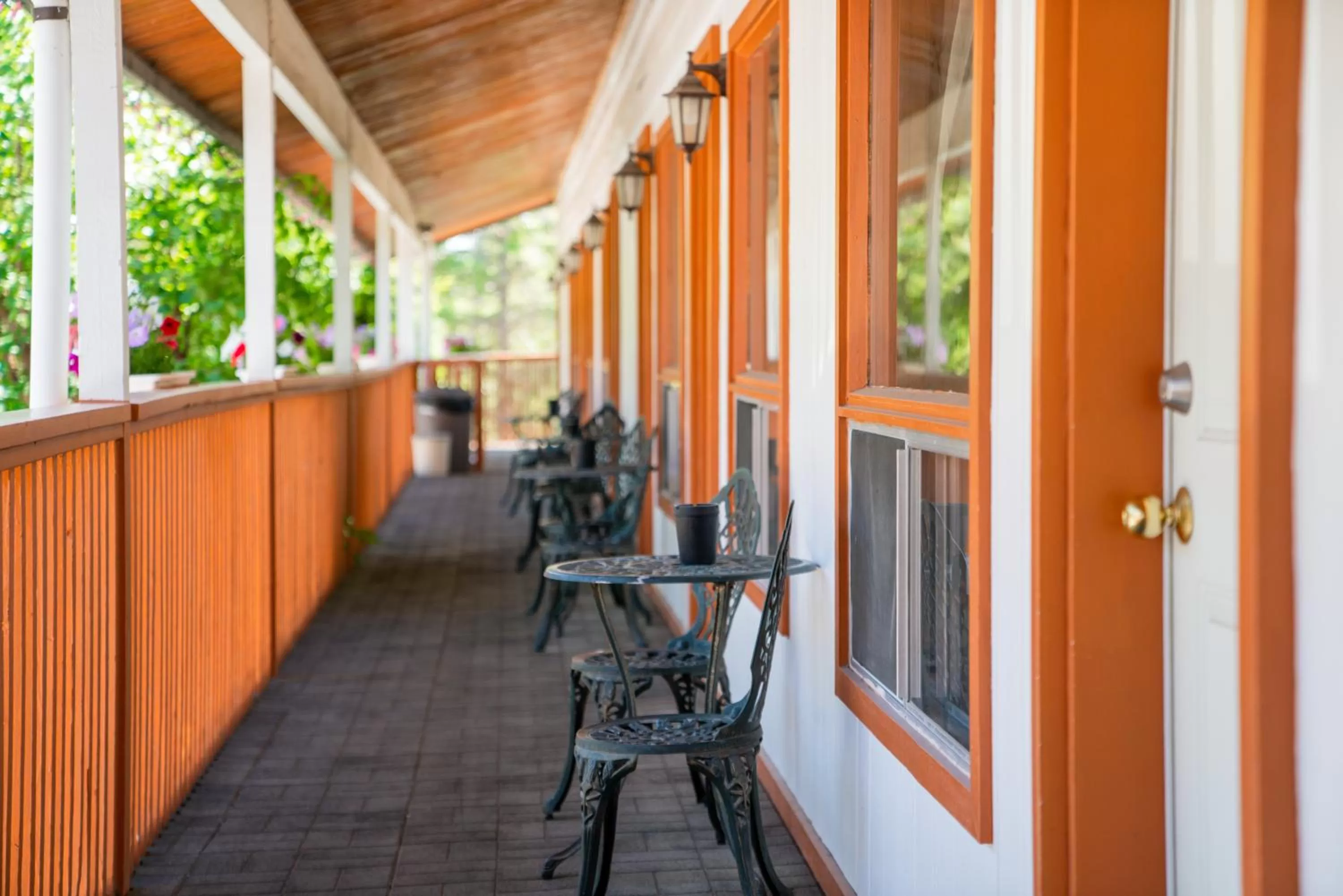 Balcony/Terrace in Cedar Motel