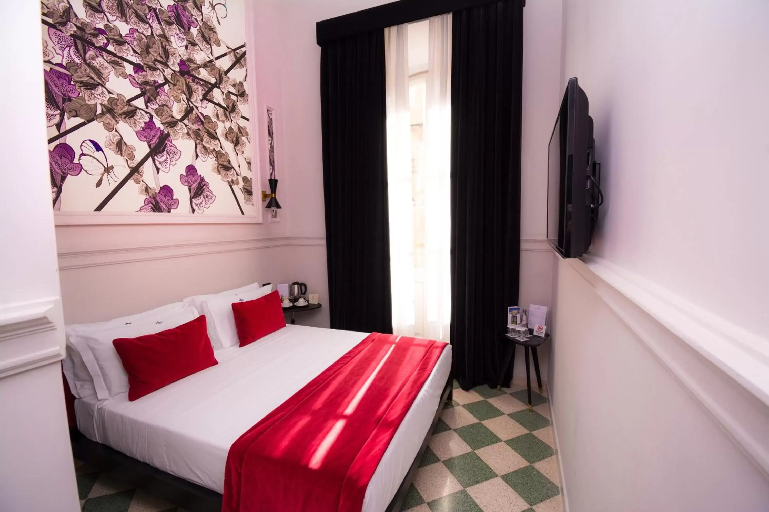 Smart Double Room in Roma Luxus Hotel Smart Double Room in Roma Luxus Hotel