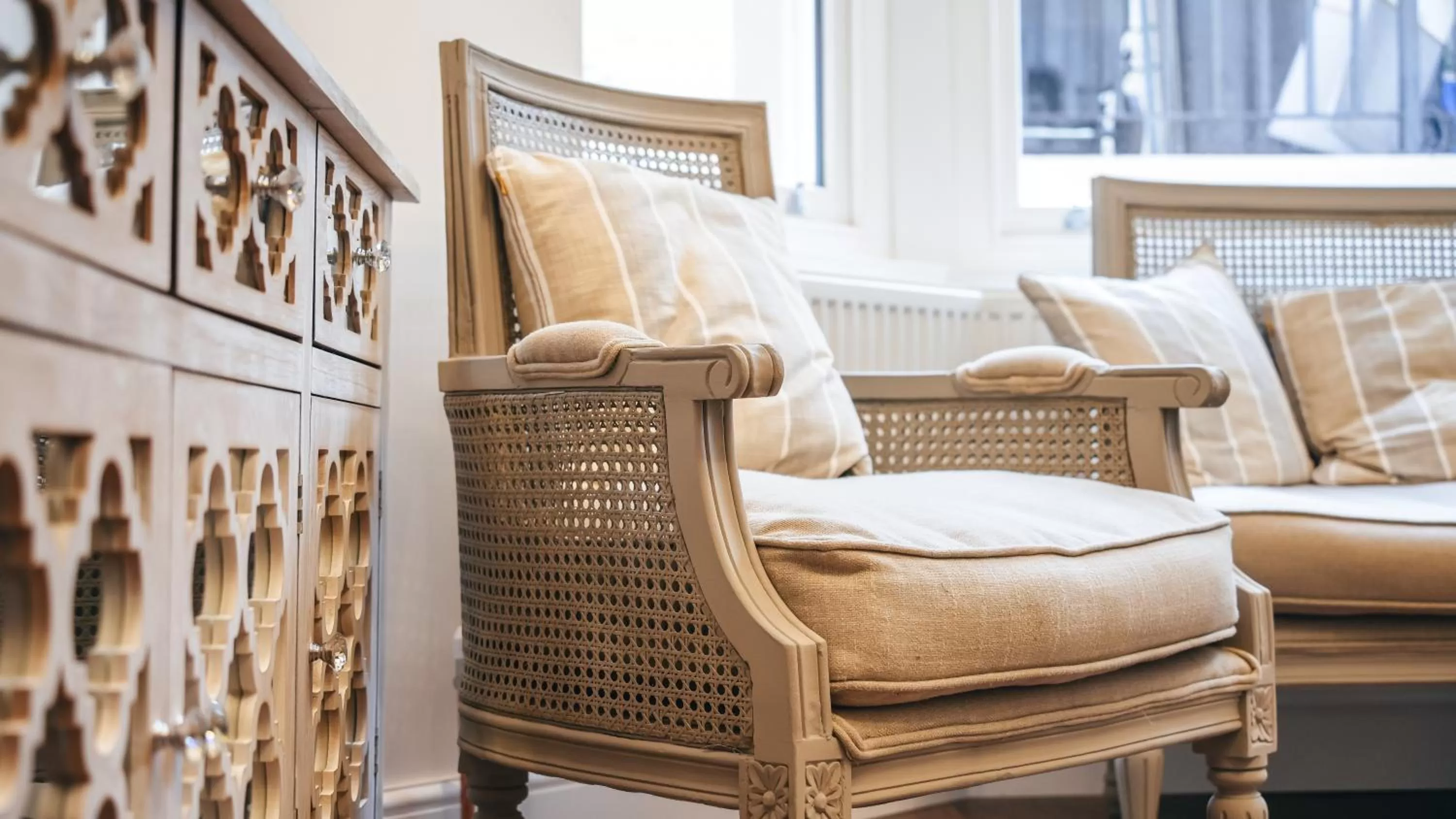 Living room, Seating Area in The Avonmore Olympia