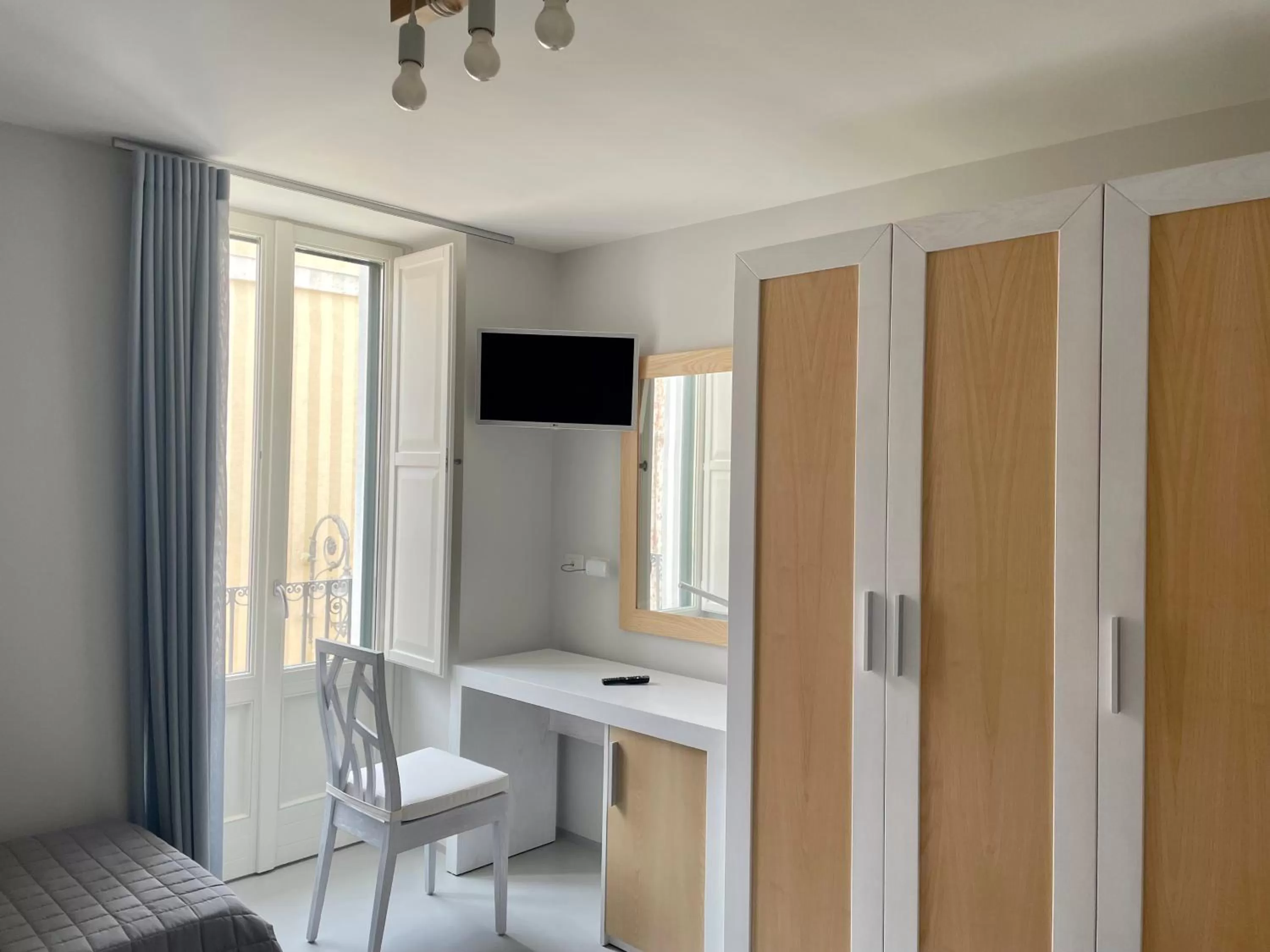 TV and multimedia in manzoniquattro