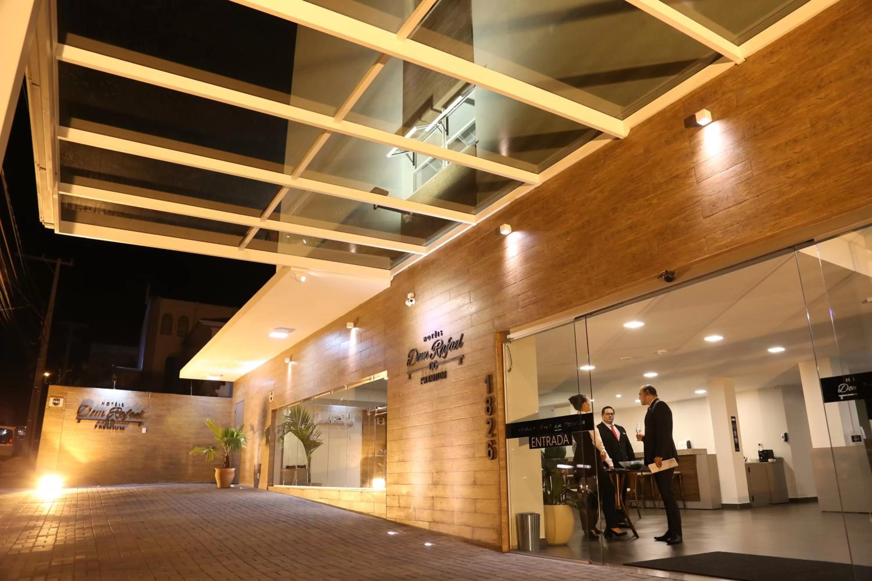 Facade/entrance in Hotel Dom Rafael Premium