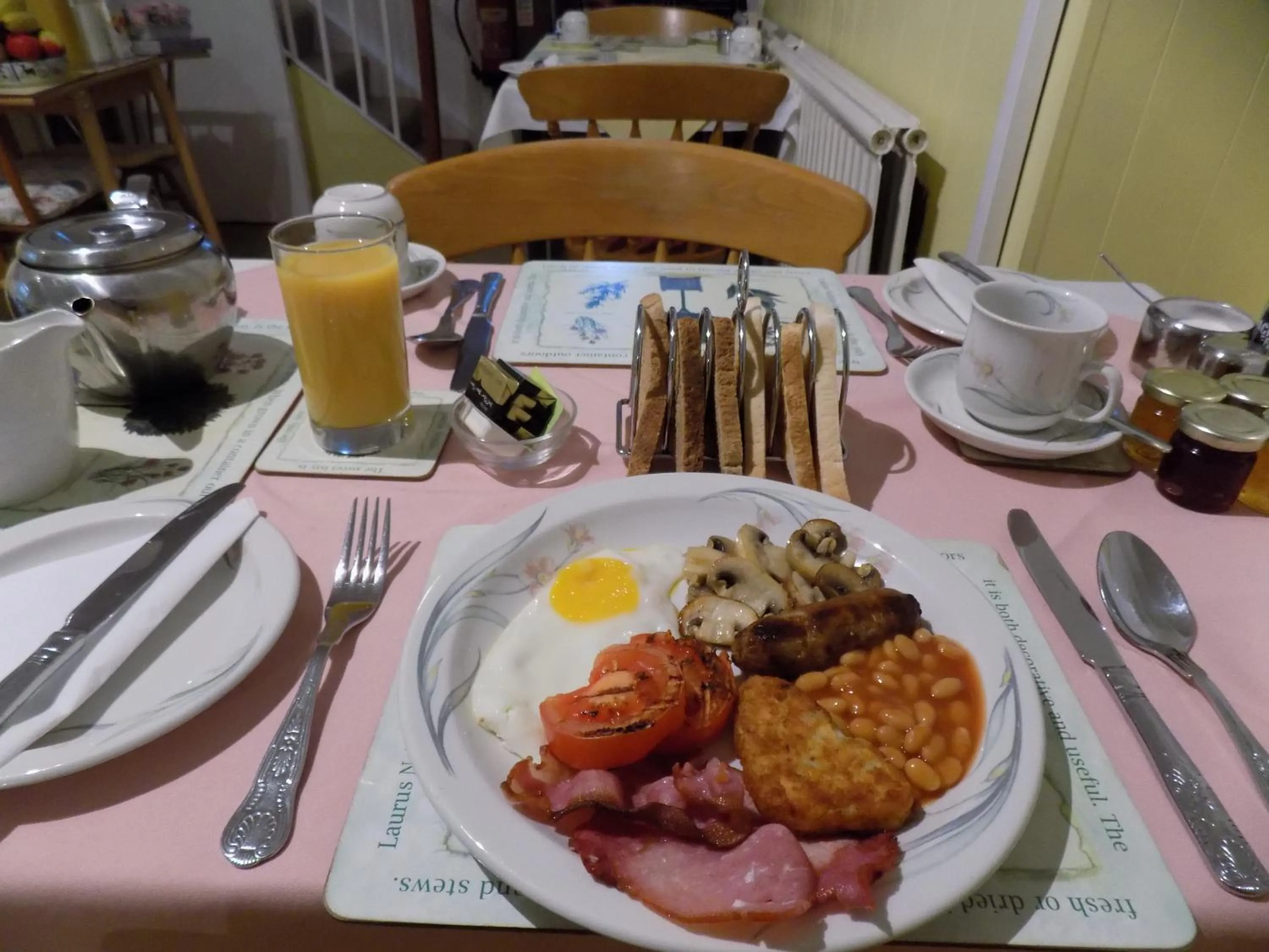 Breakfast in Haven House