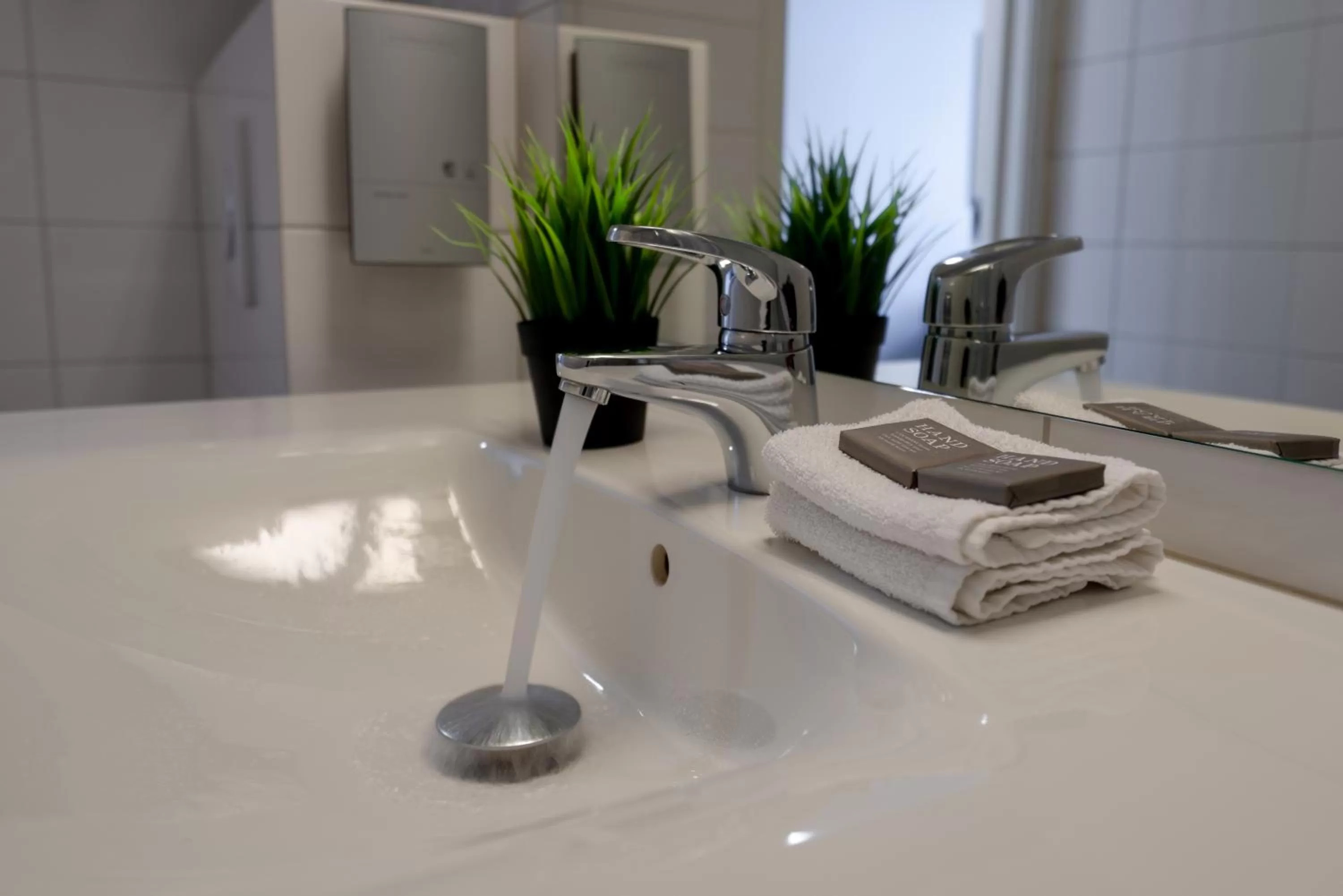 Bathroom in Thon Hotel Måløy