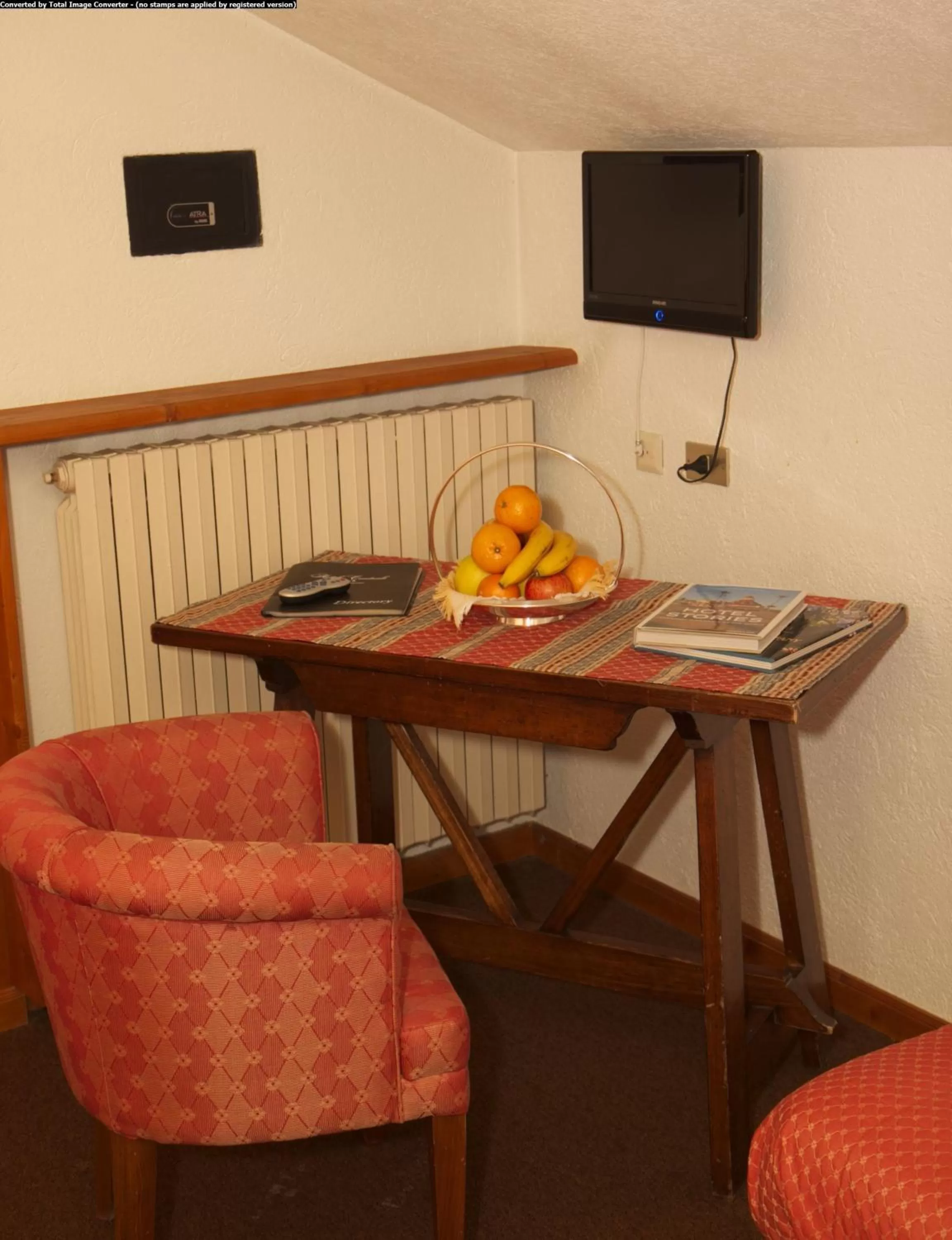 Seating area in Centrale